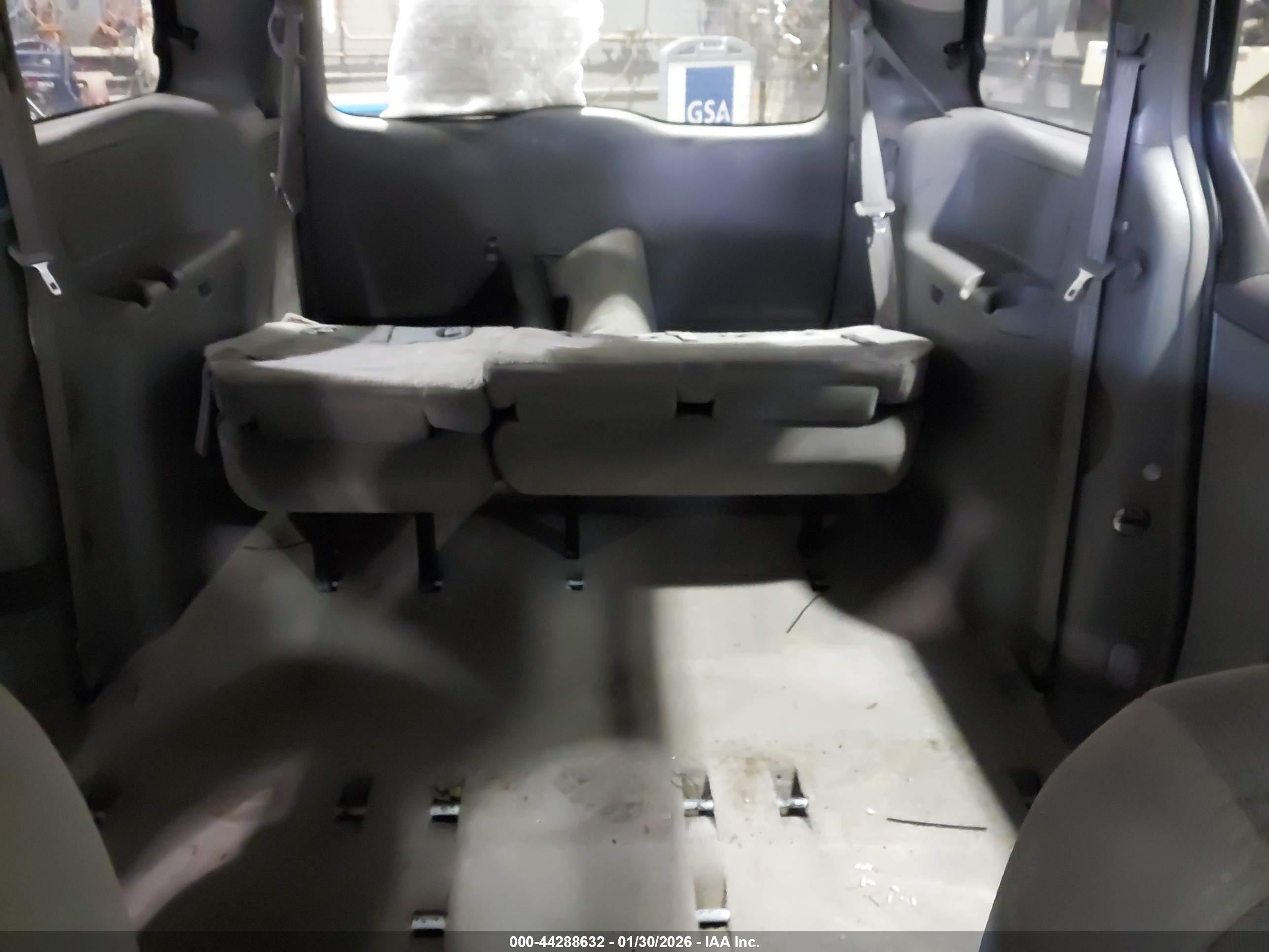 TOYOTA SIENNA image 8