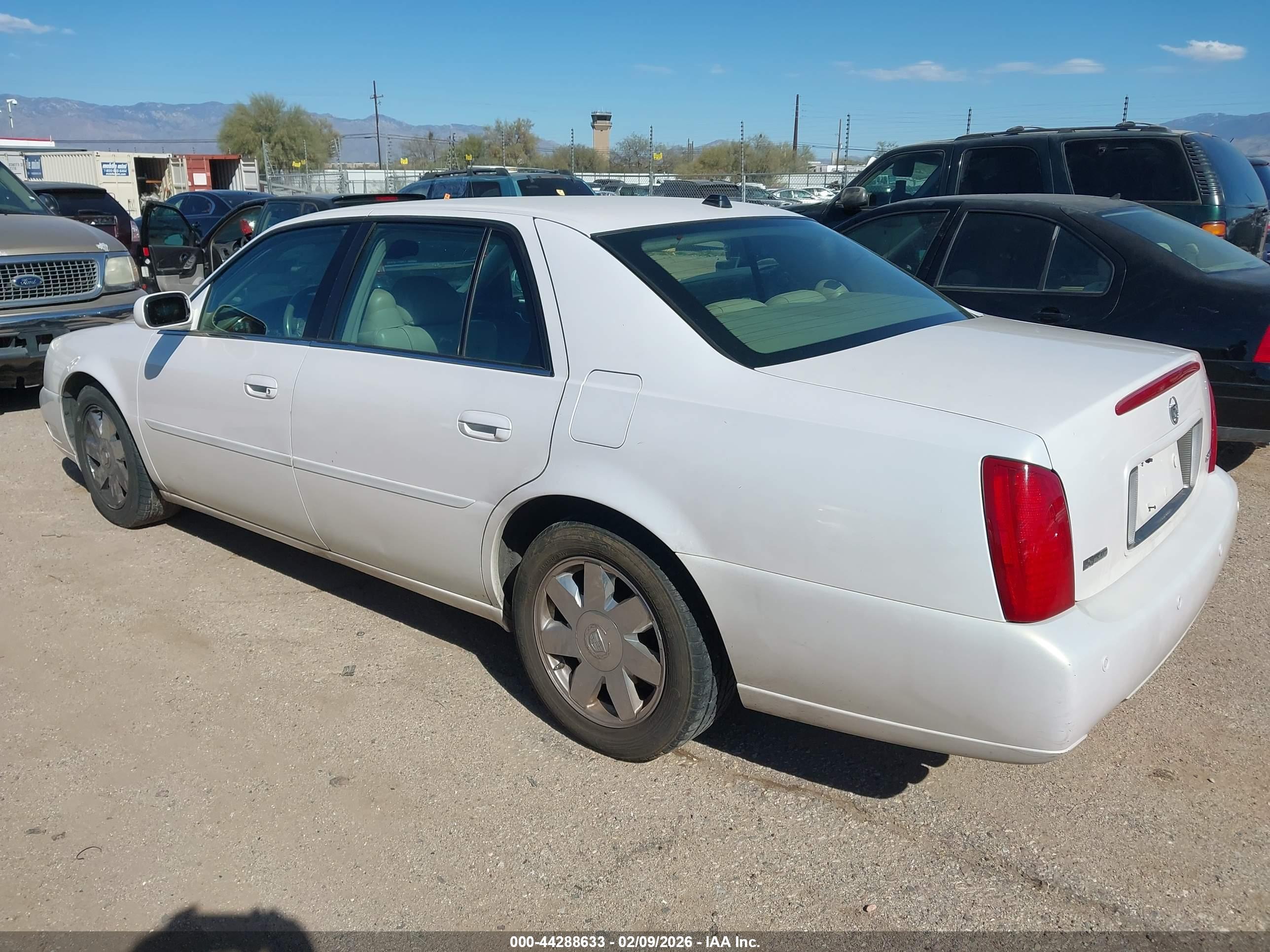 CADILLAC DEVILLE image 3