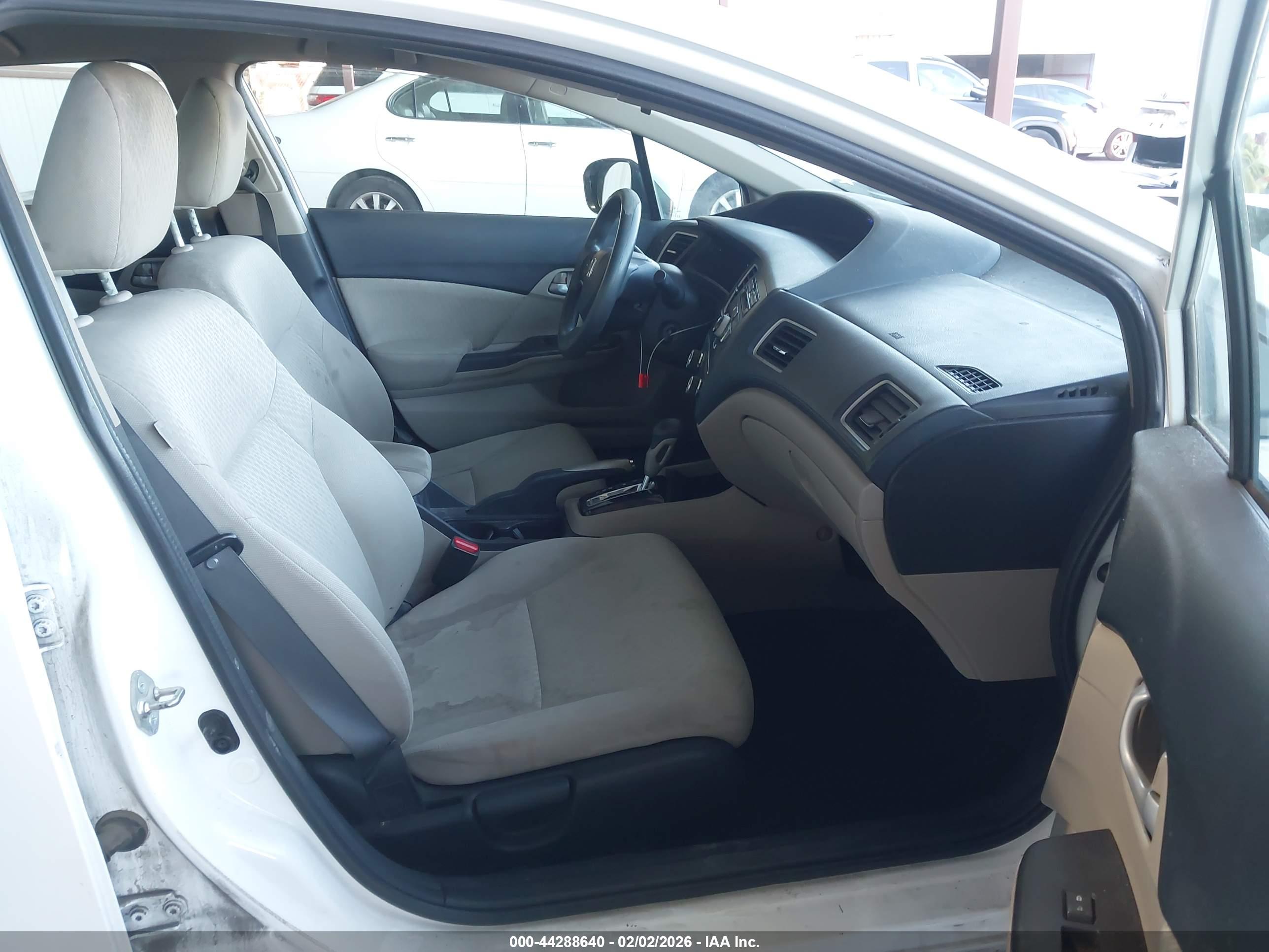 HONDA CIVIC image 5