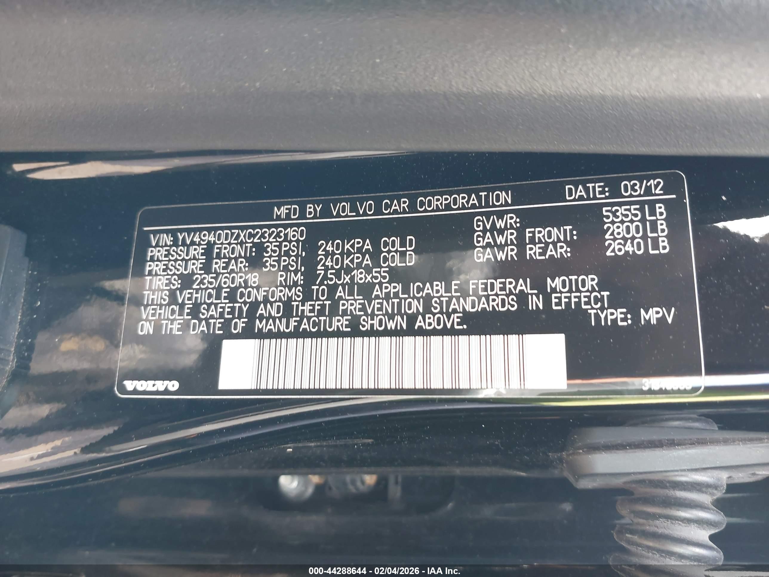 VOLVO XC60 image 9