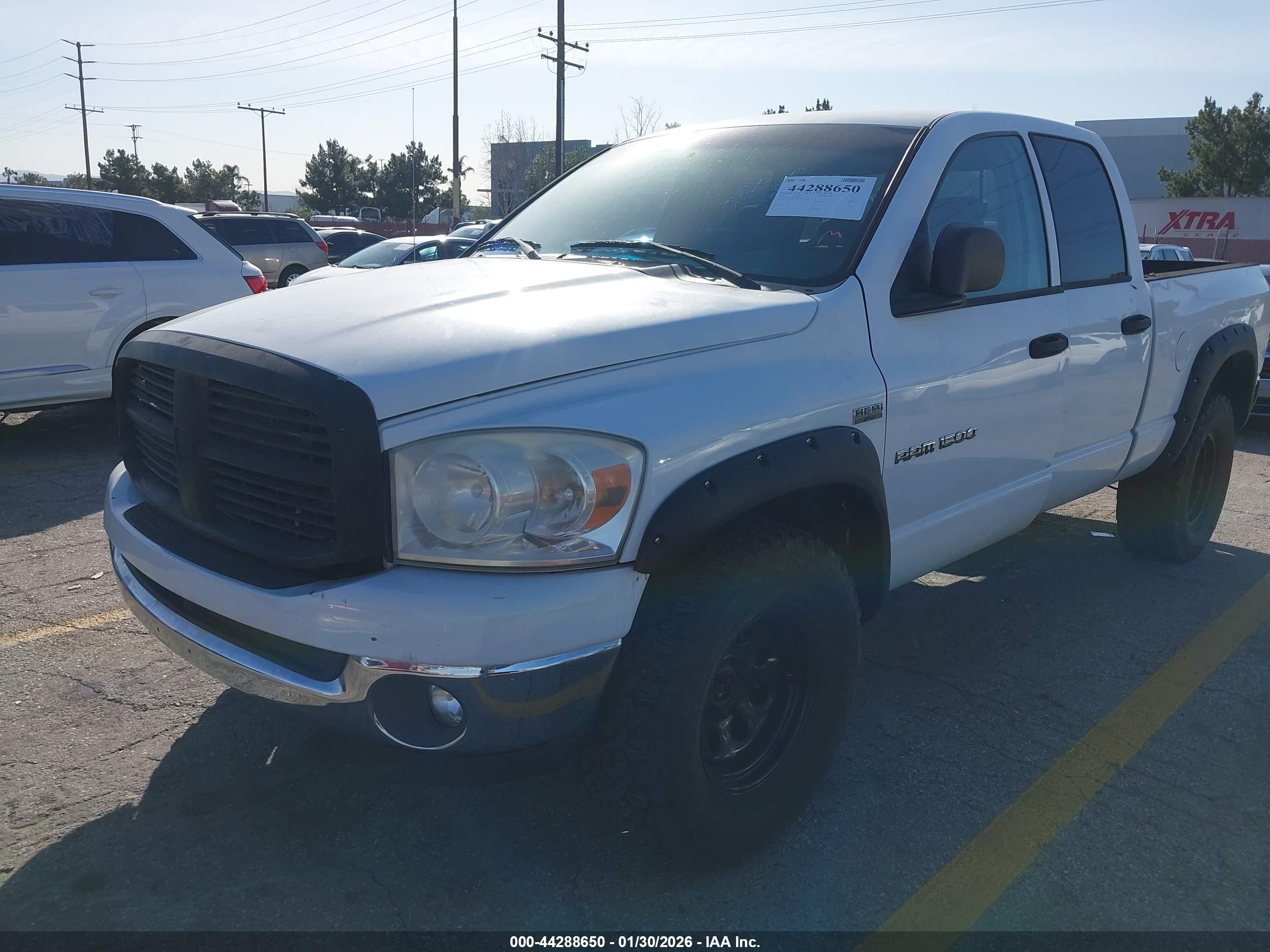 DODGE RAM image 6