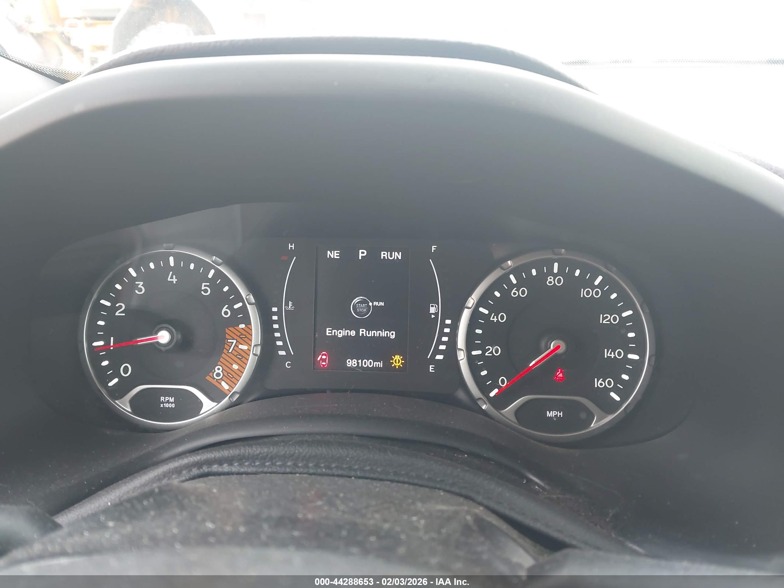 JEEP RENEGADE image 7