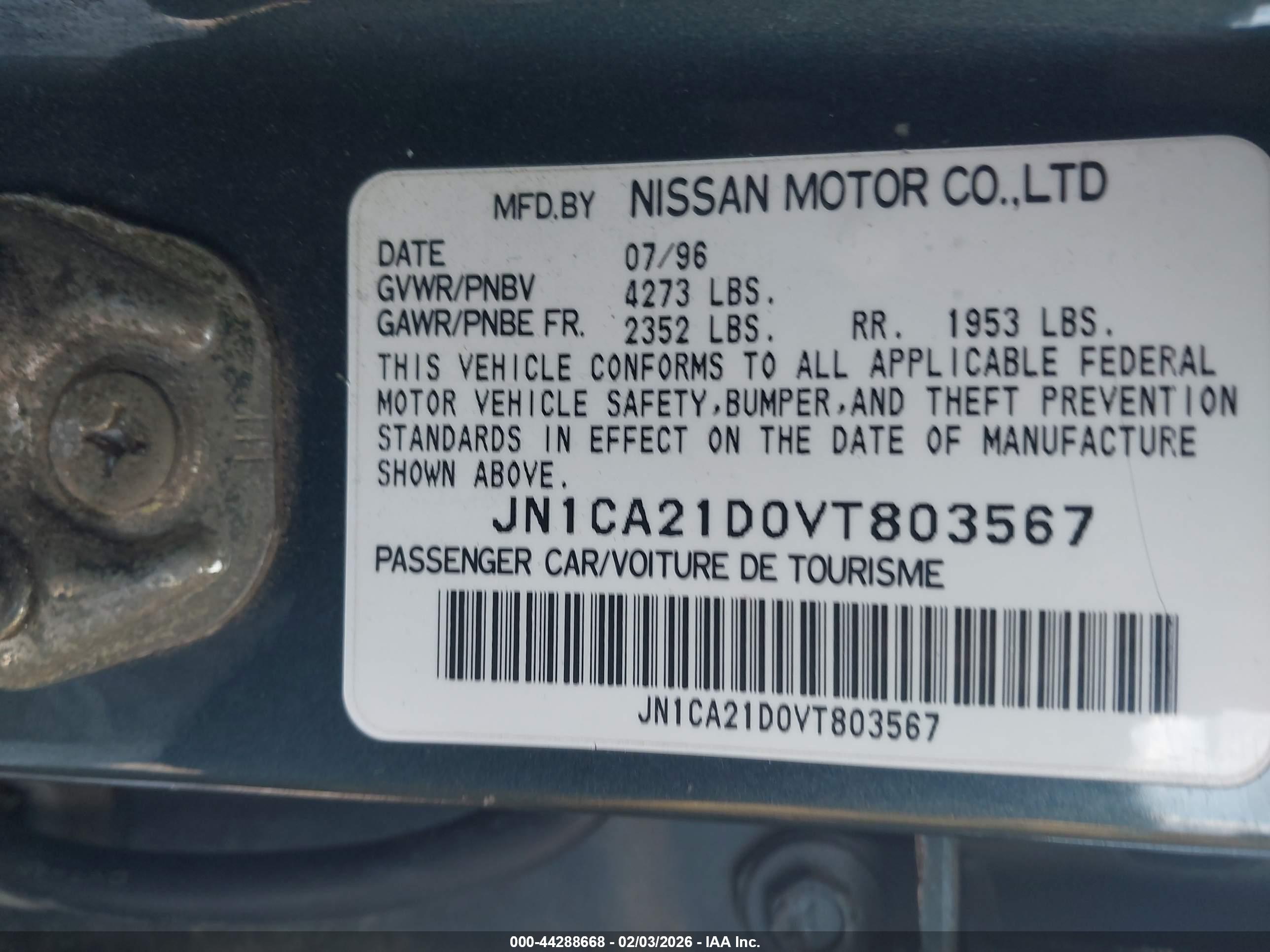 NISSAN MAXIMA image 9