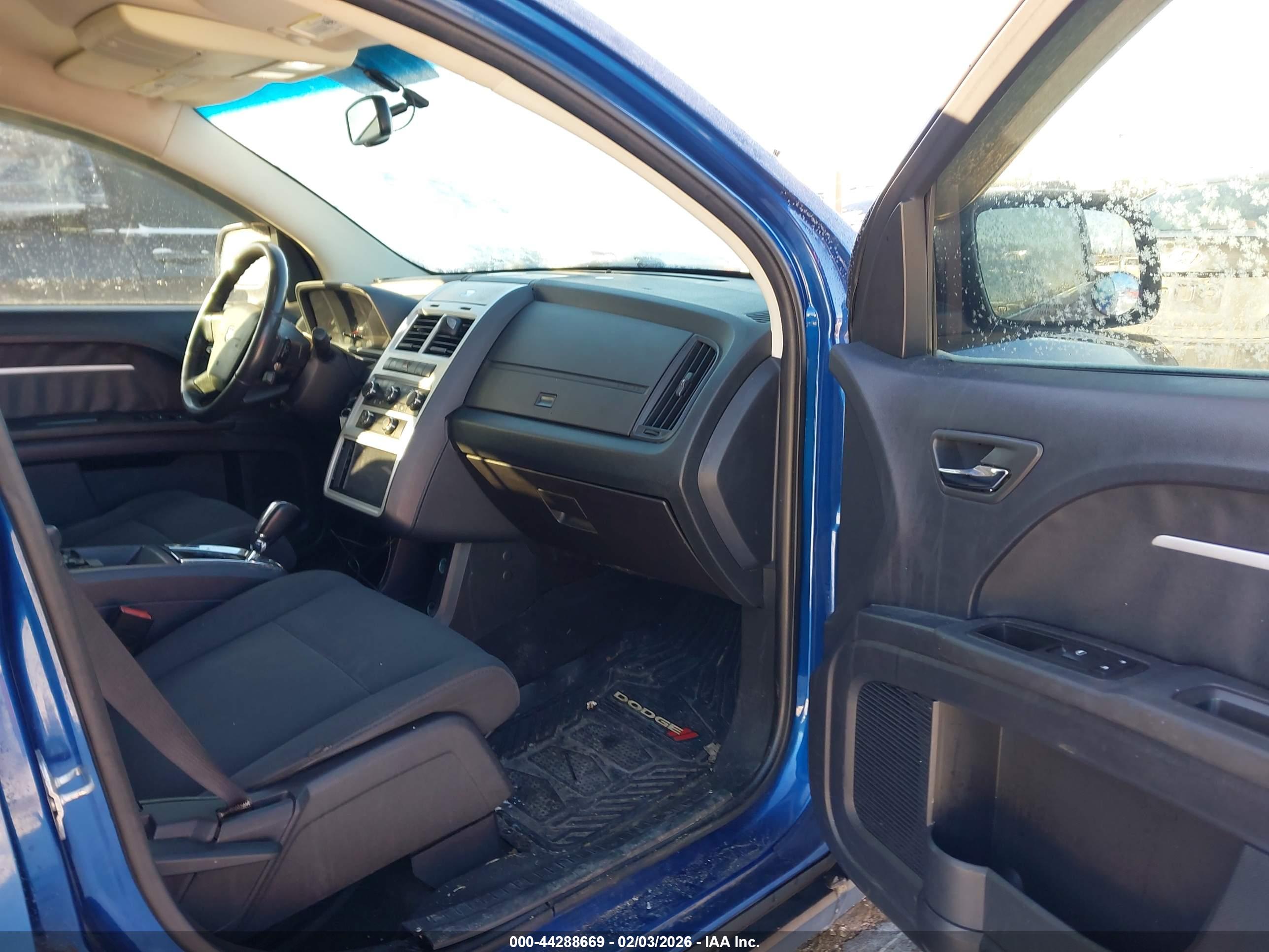 DODGE JOURNEY image 5