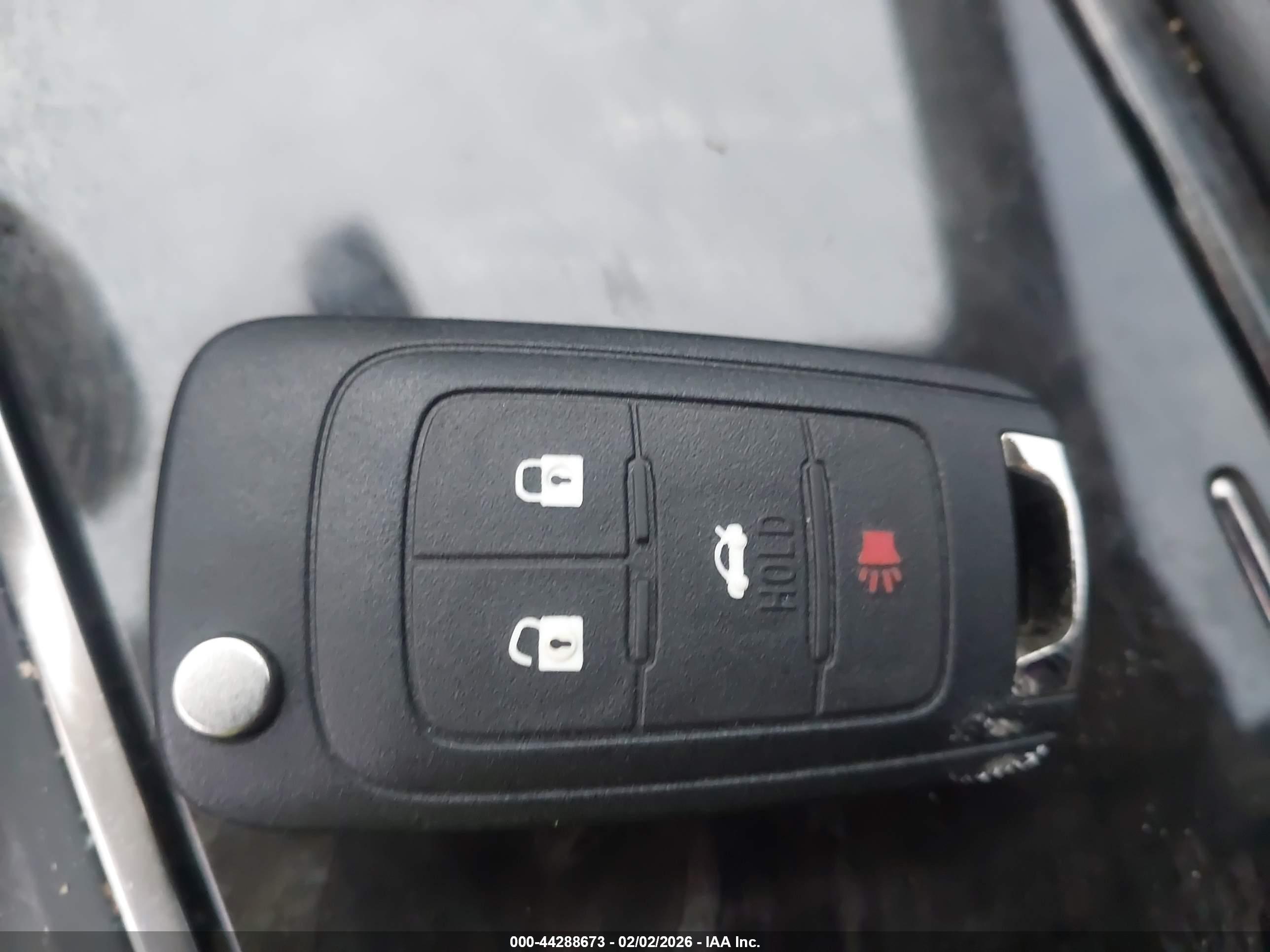 BUICK LACROSSE image 11