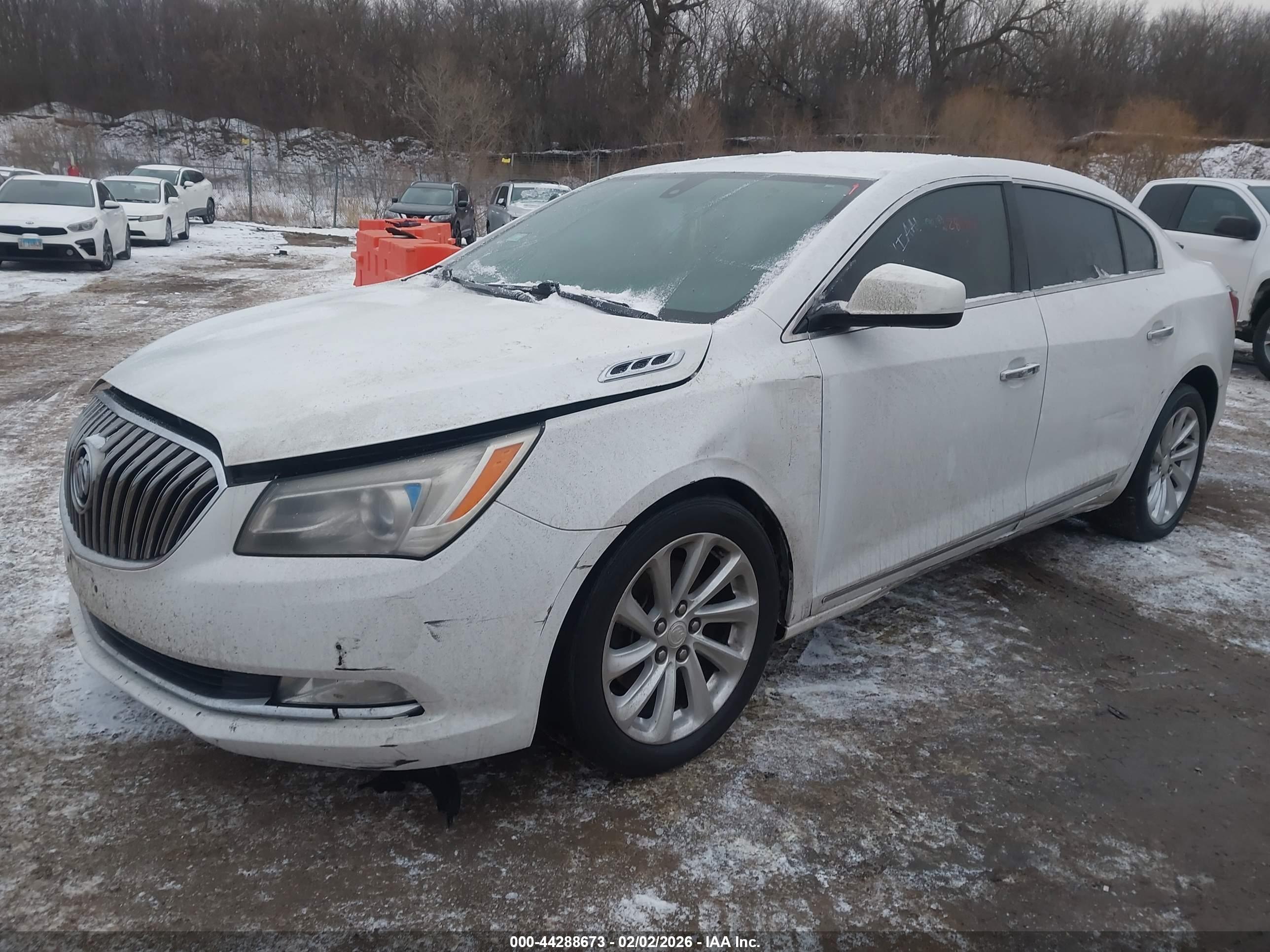 BUICK LACROSSE image 2