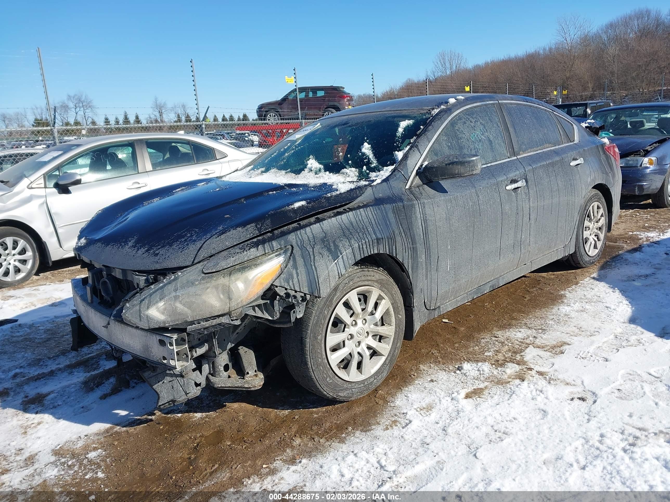NISSAN ALTIMA image 2