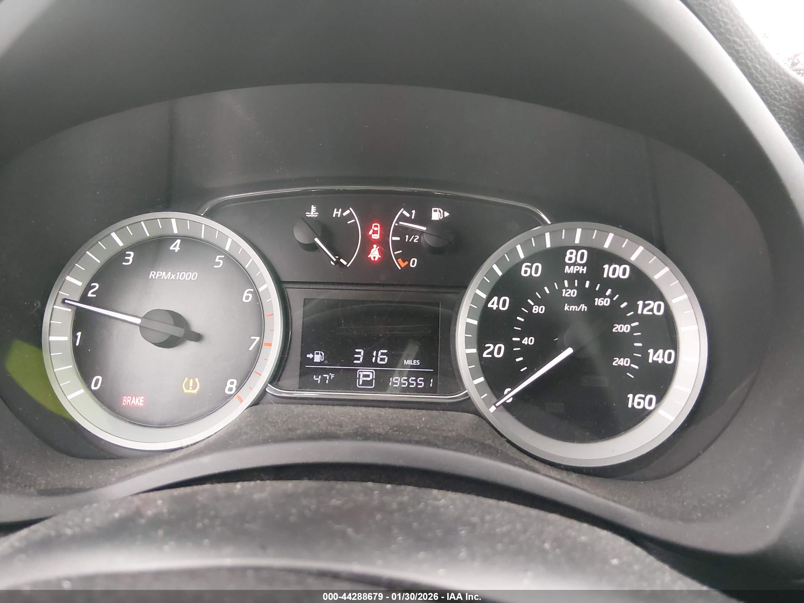 NISSAN SENTRA image 7