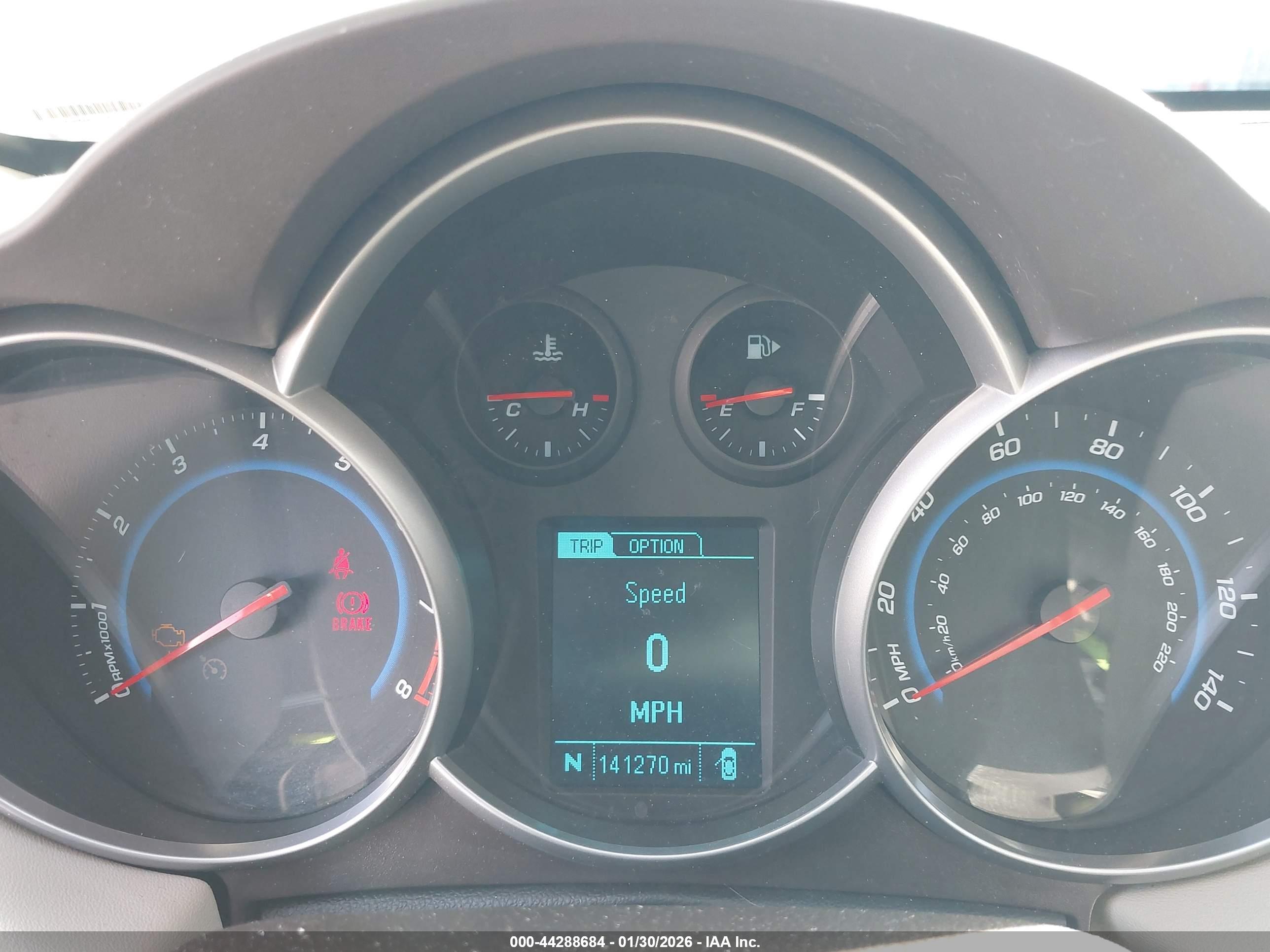 CHEVROLET CRUZE image 7