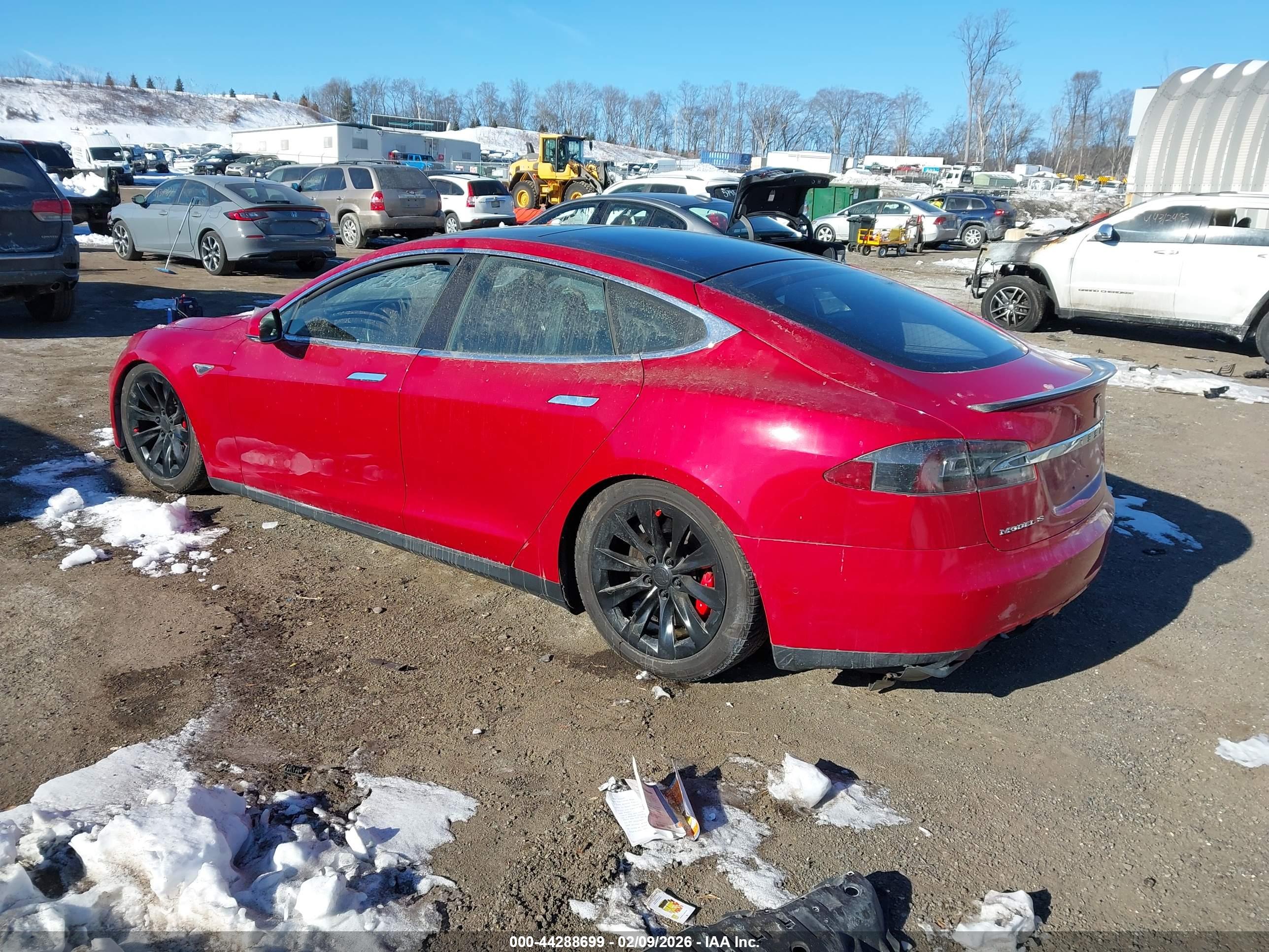 TESLA MODEL image 3