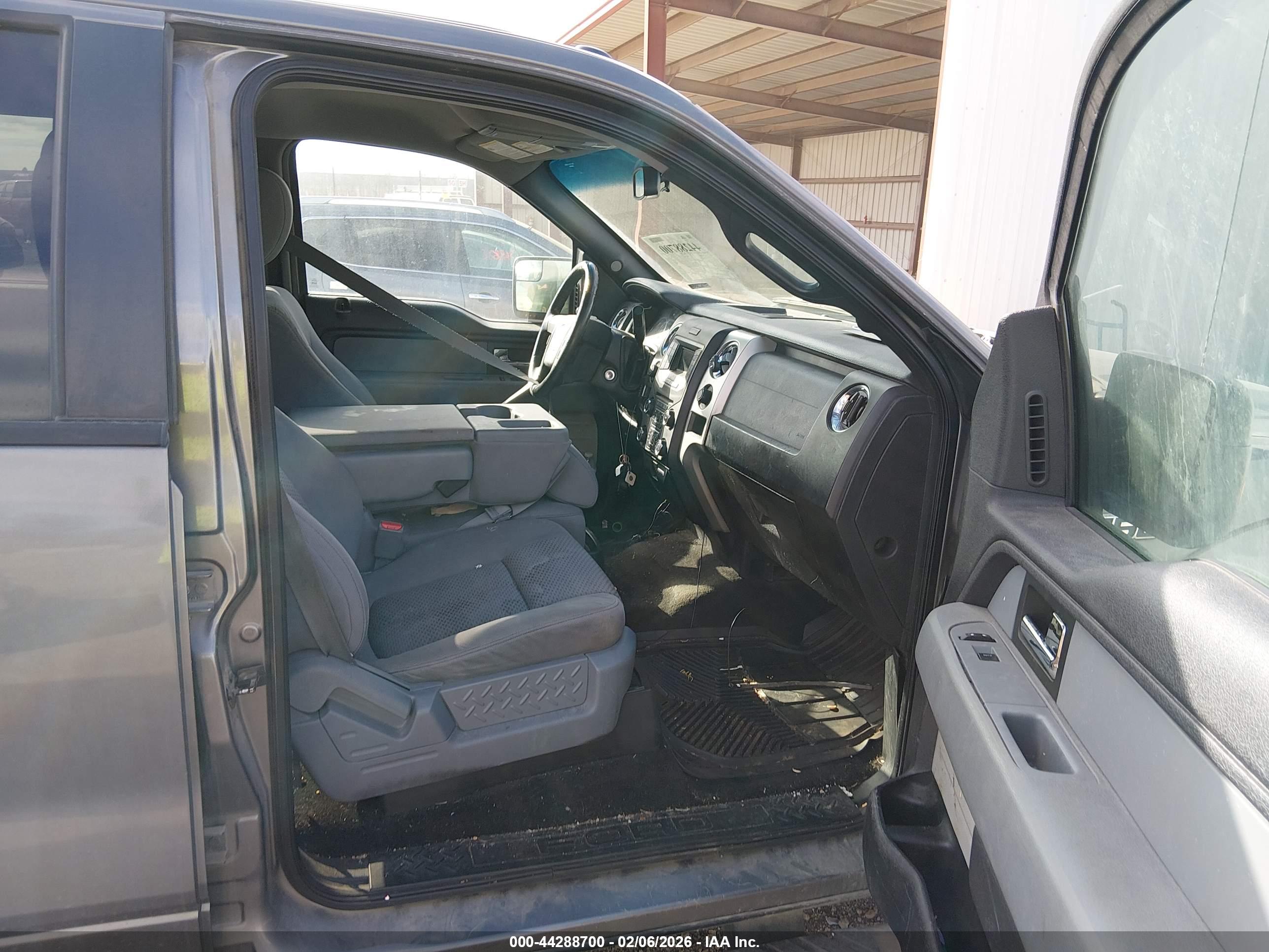 FORD F-150 image 5