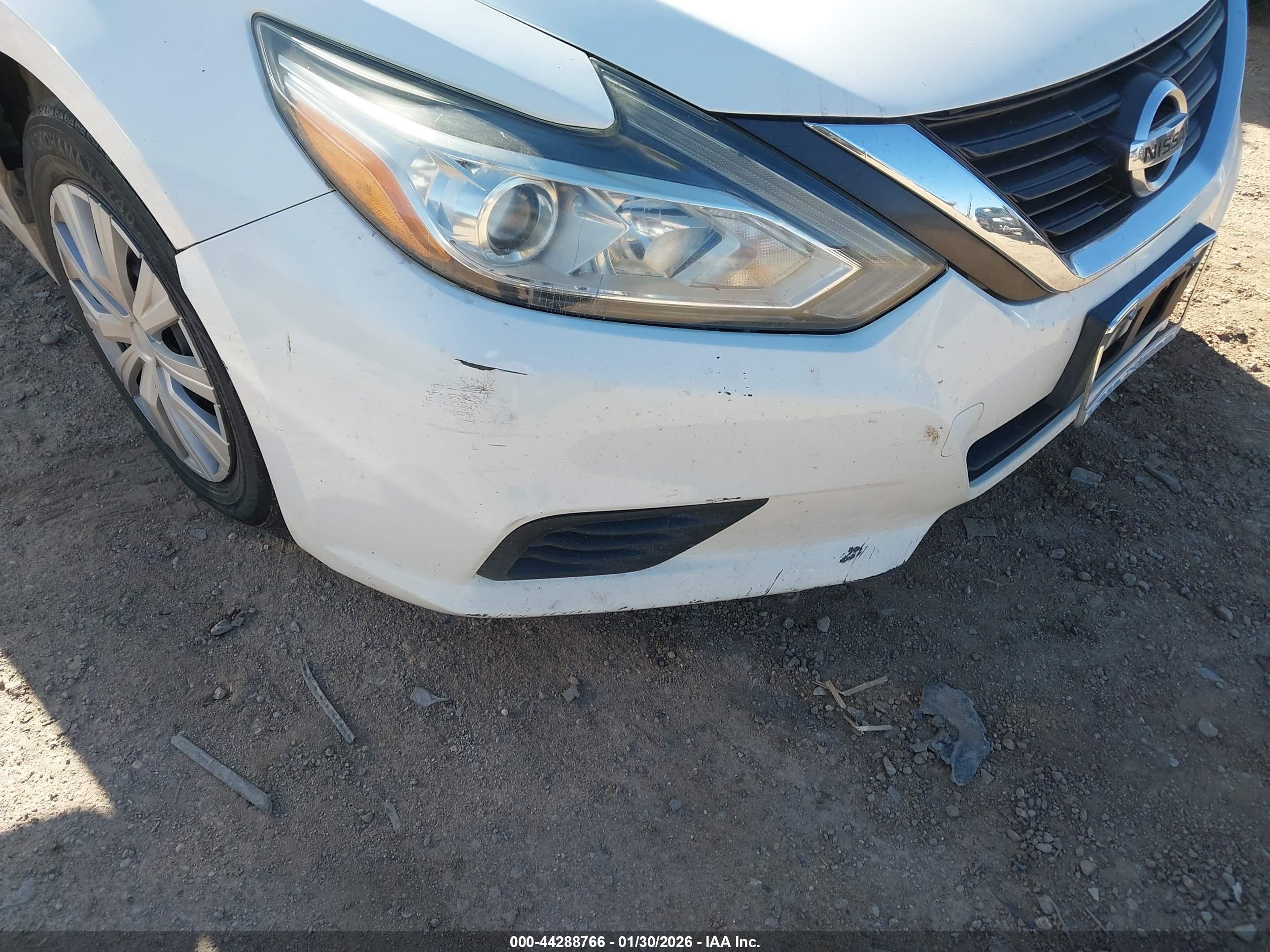 NISSAN ALTIMA image 6
