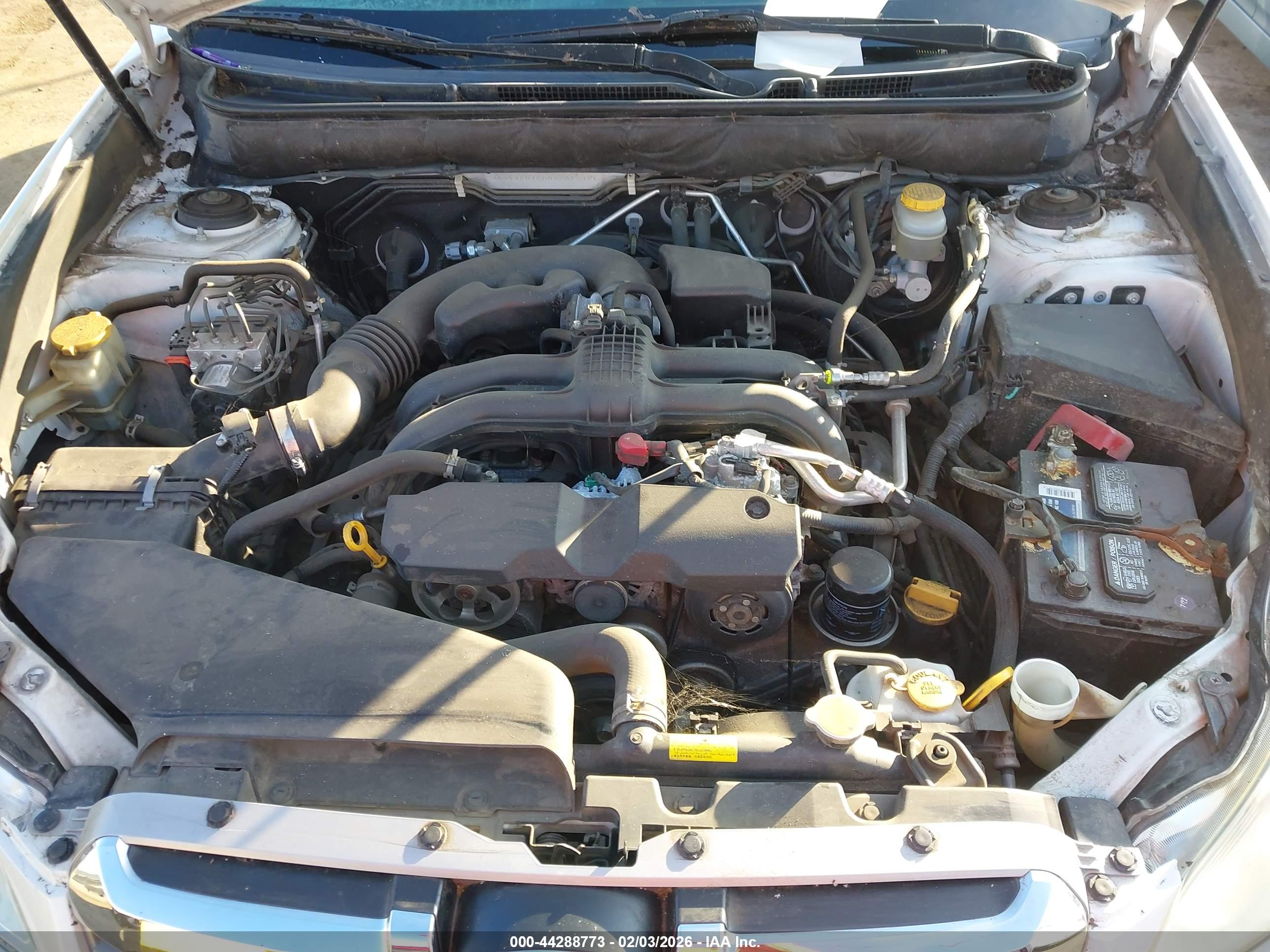SUBARU OUTBACK image 10