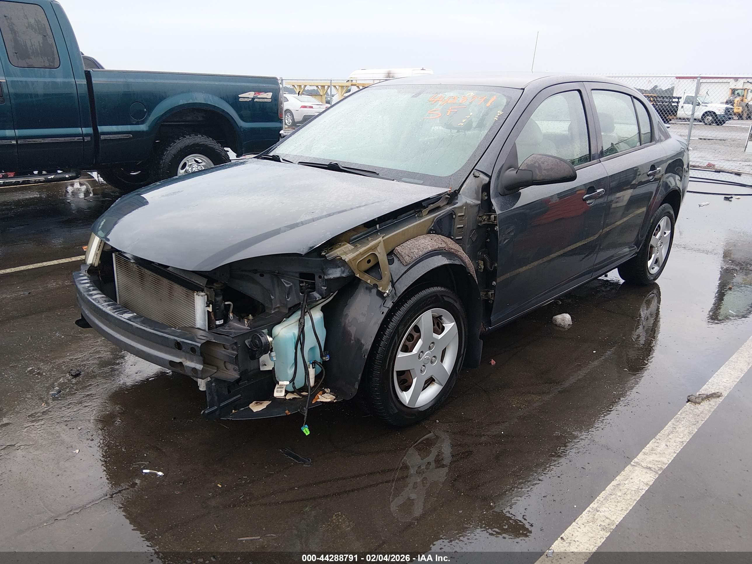 CHEVROLET COBALT image 2