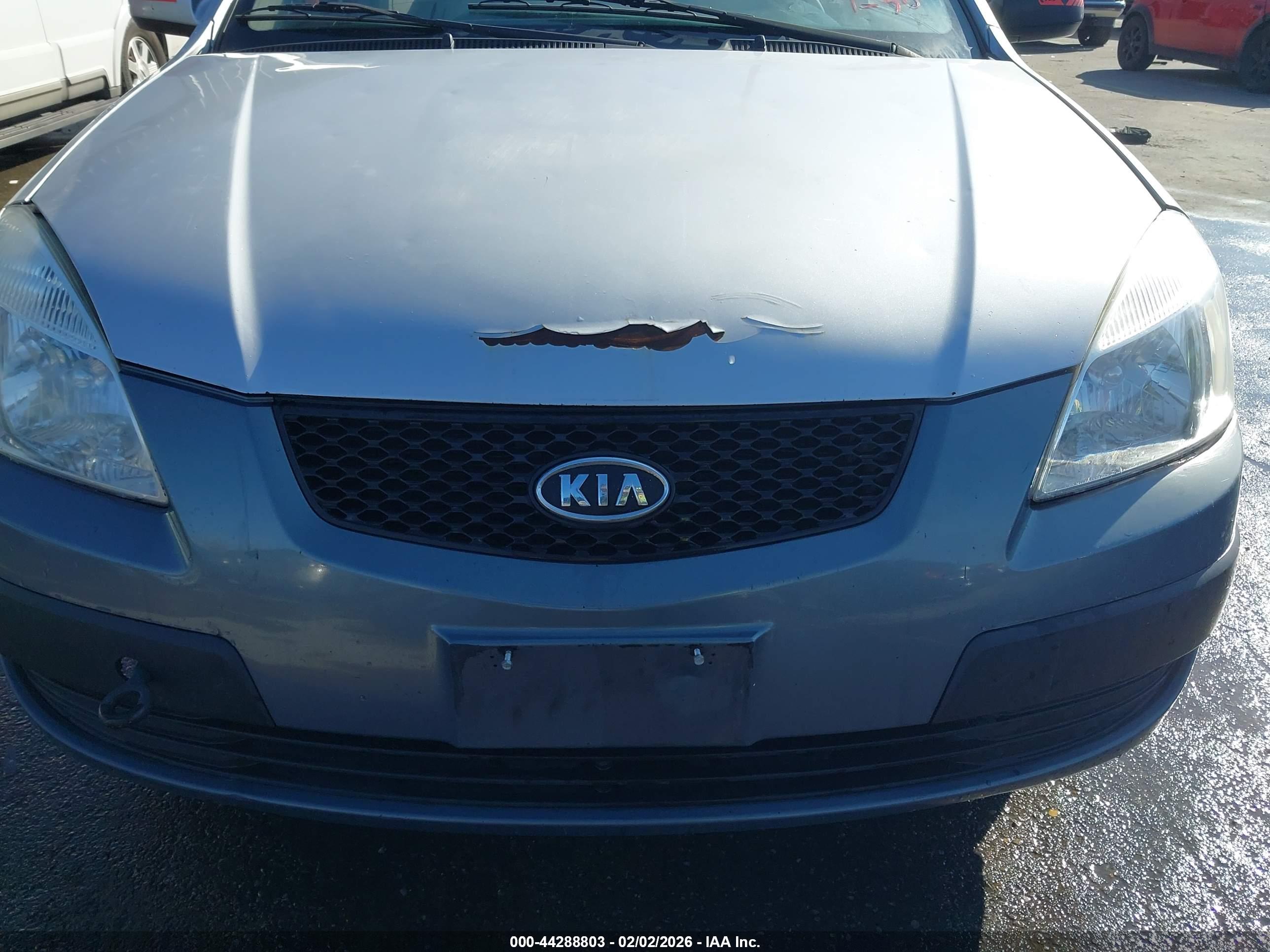 KIA RIO image 6