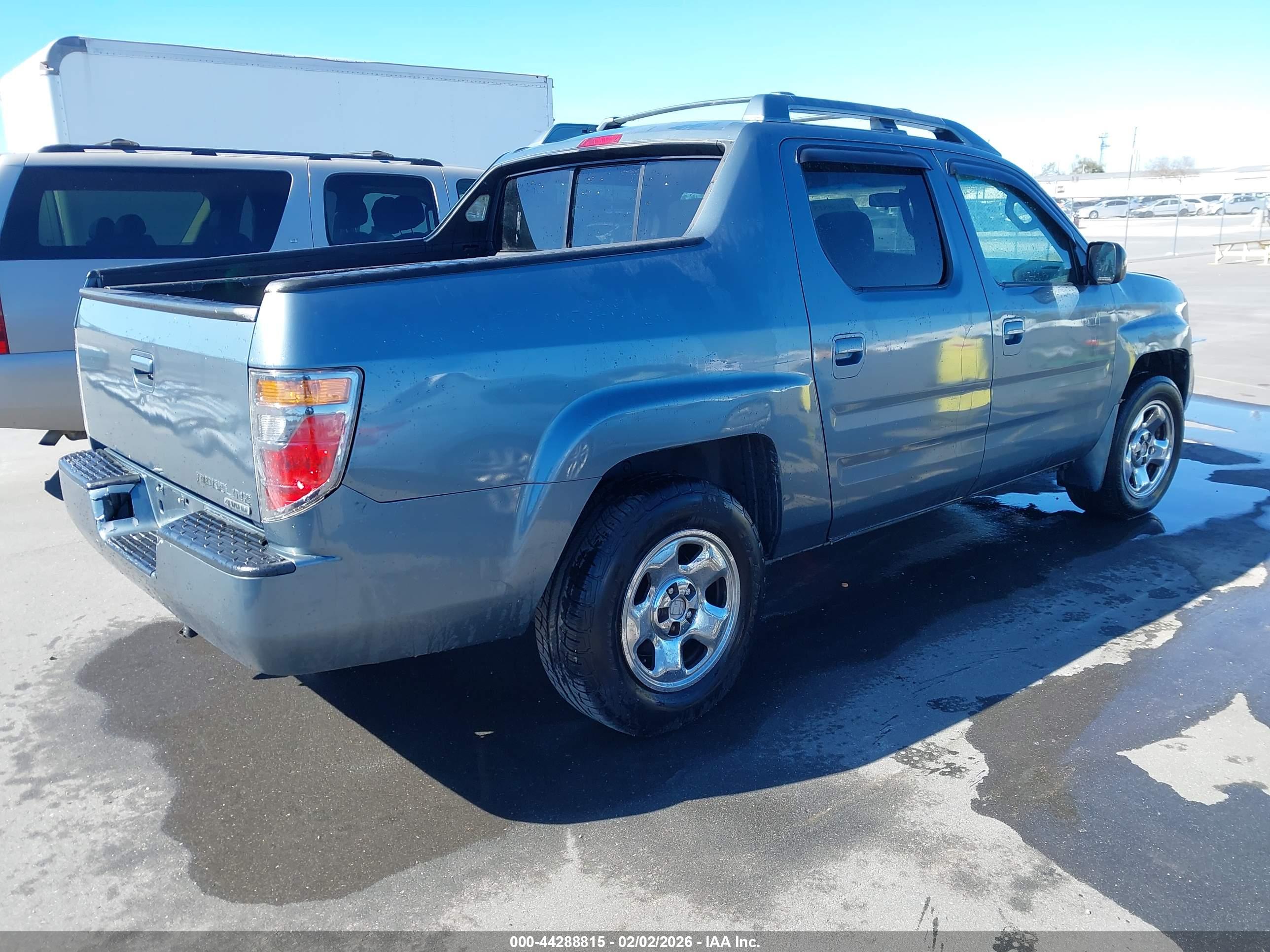HONDA RIDGELINE image 4