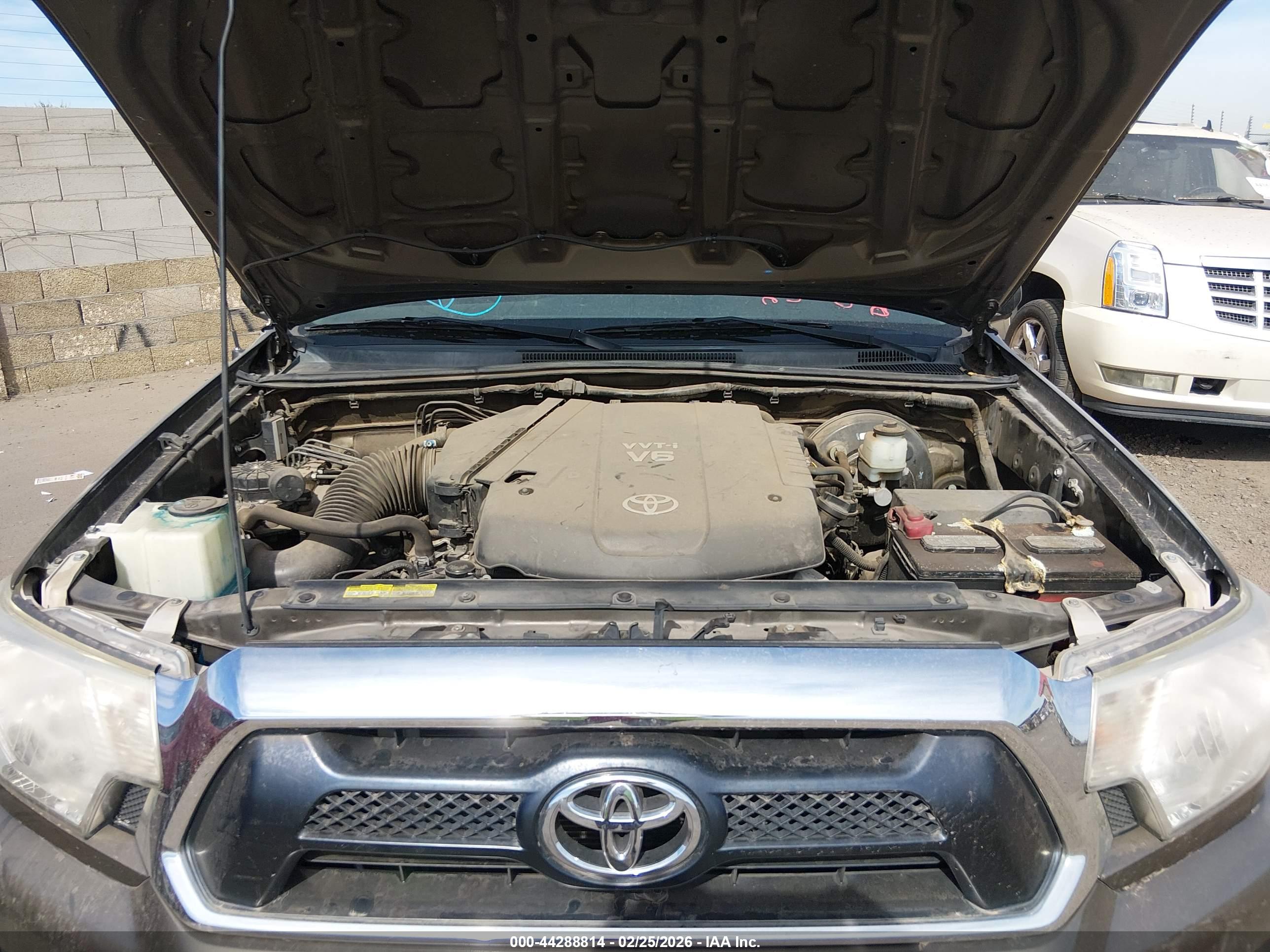 TOYOTA TACOMA image 10
