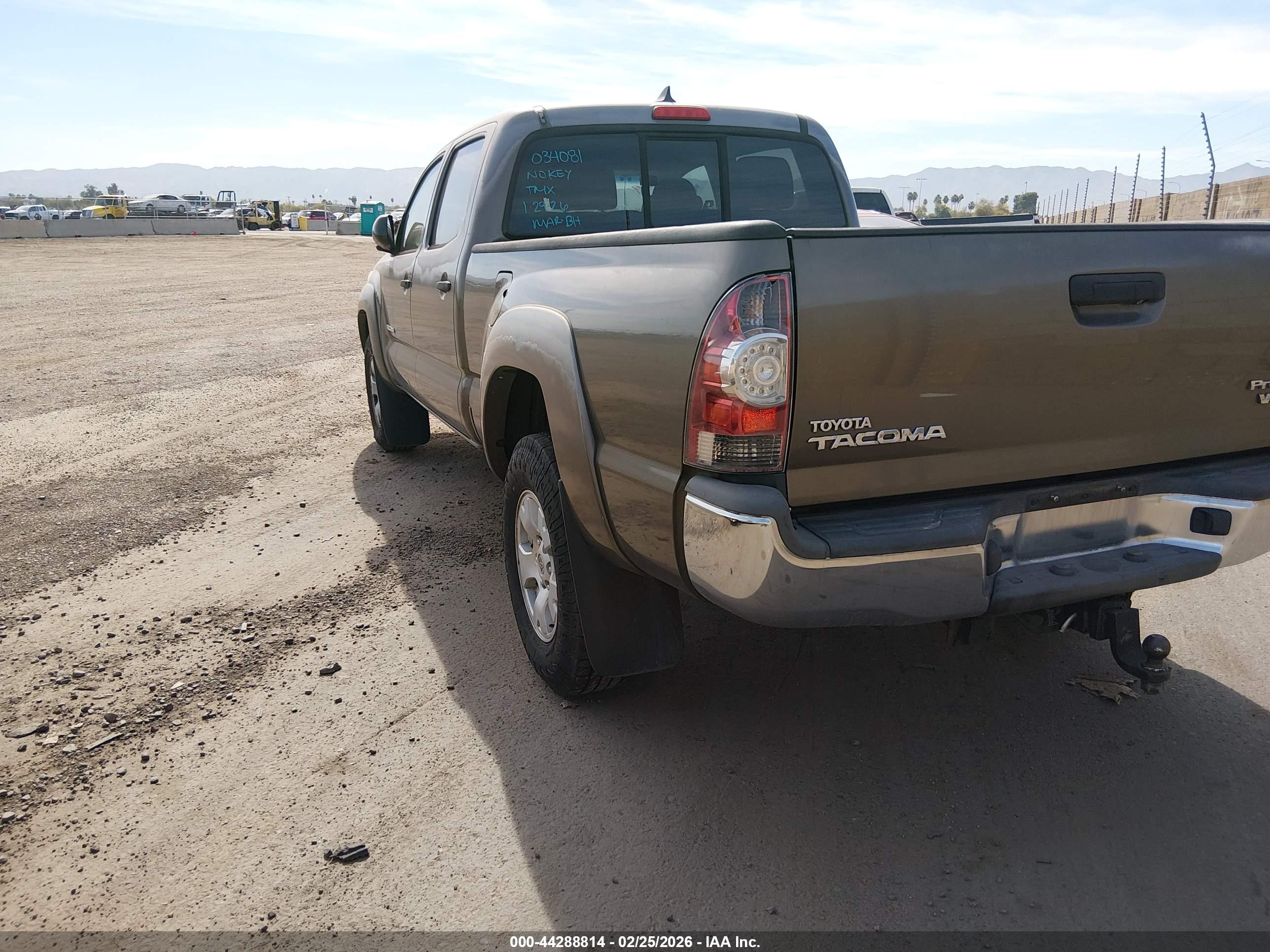 TOYOTA TACOMA image 3