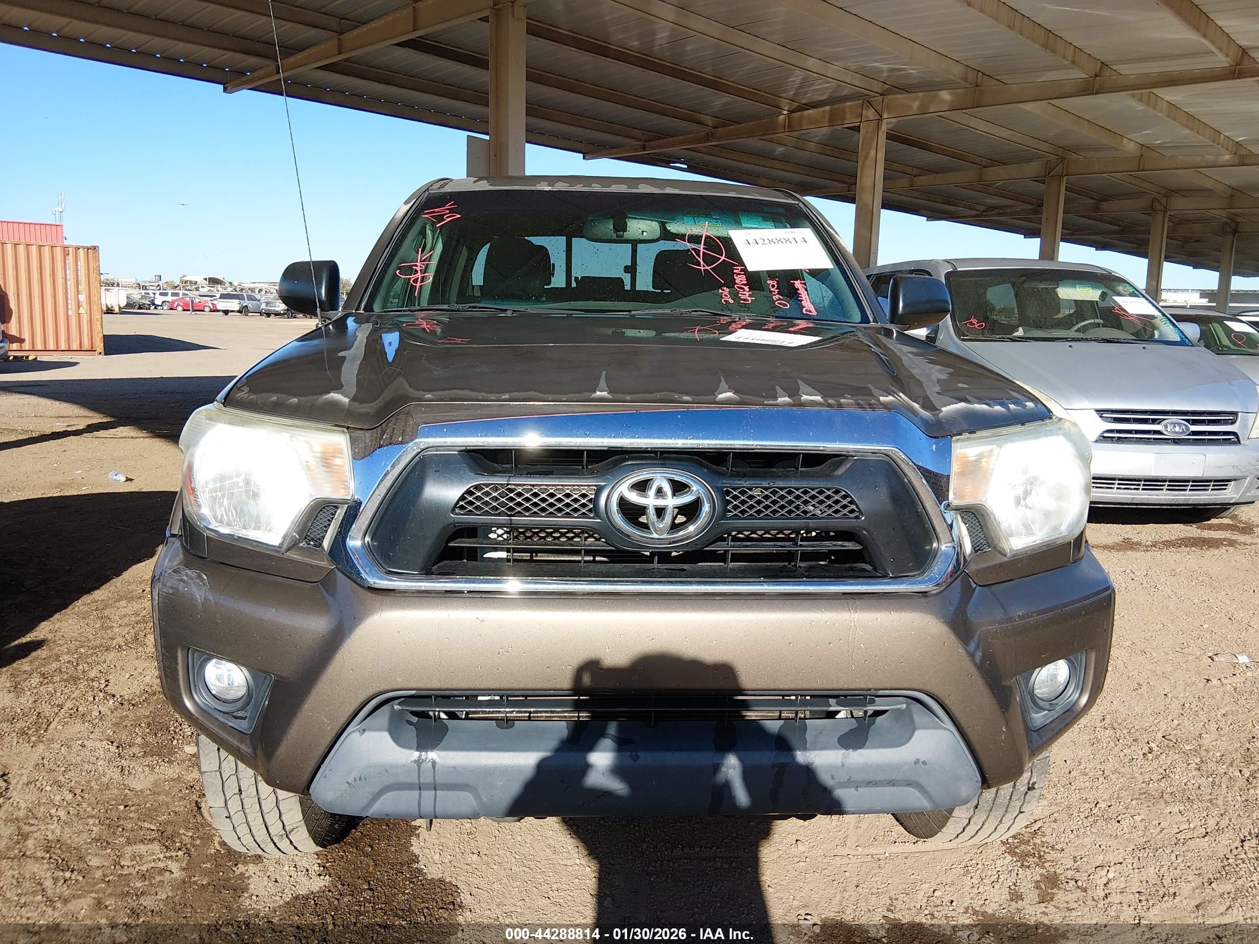 TOYOTA TACOMA image 6