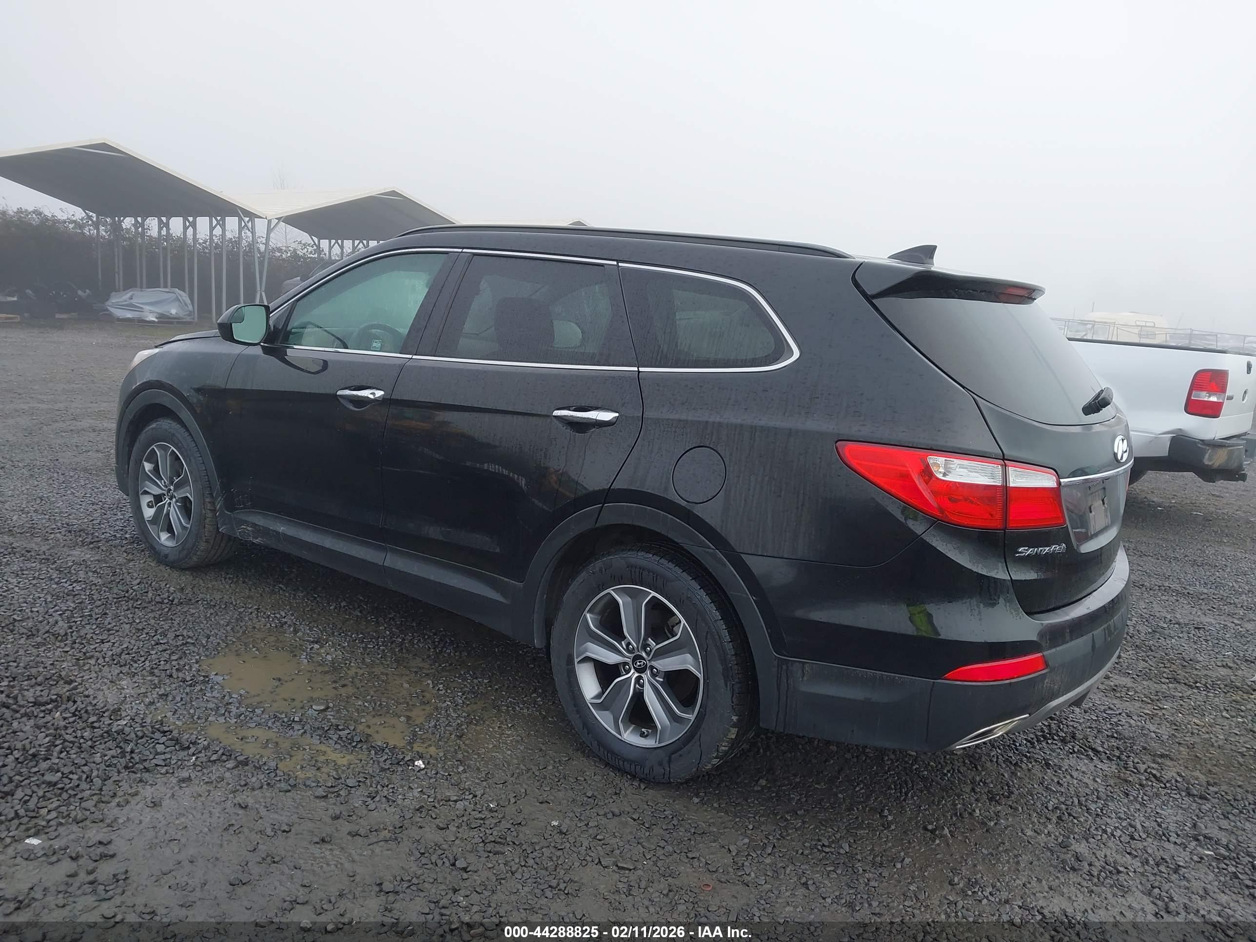 HYUNDAI SANTA image 3