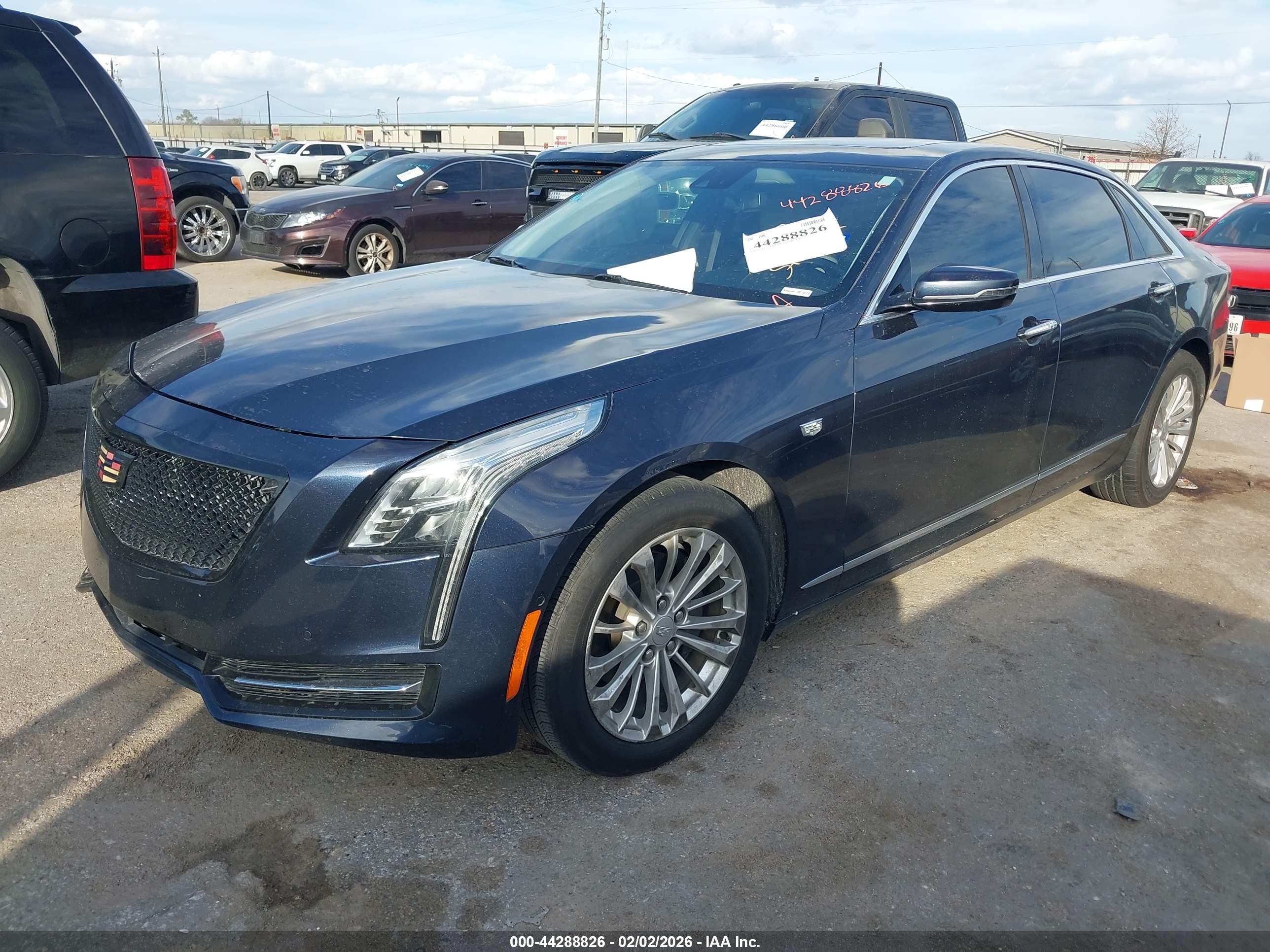 CADILLAC CT6 image 2