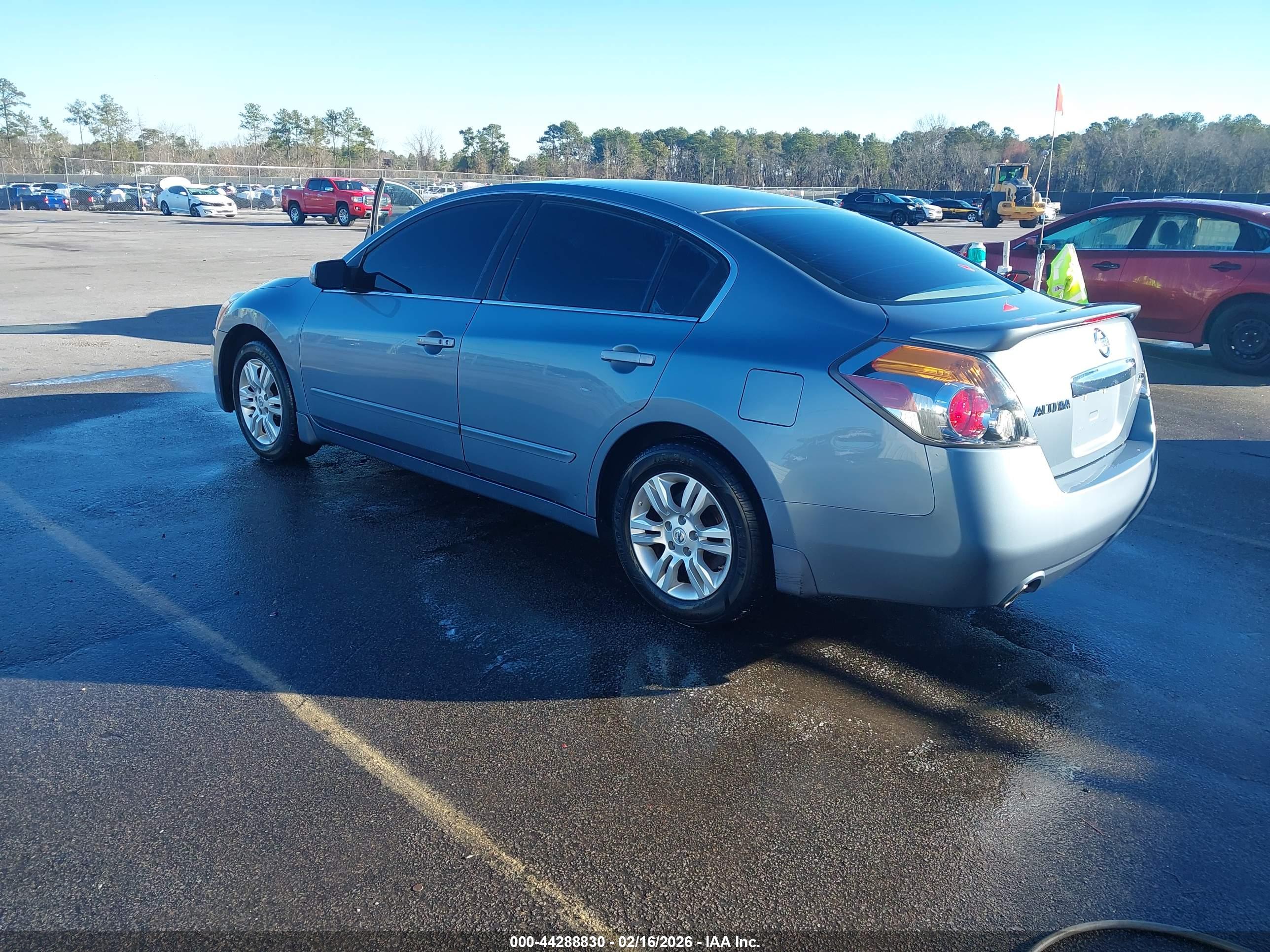 NISSAN ALTIMA image 3