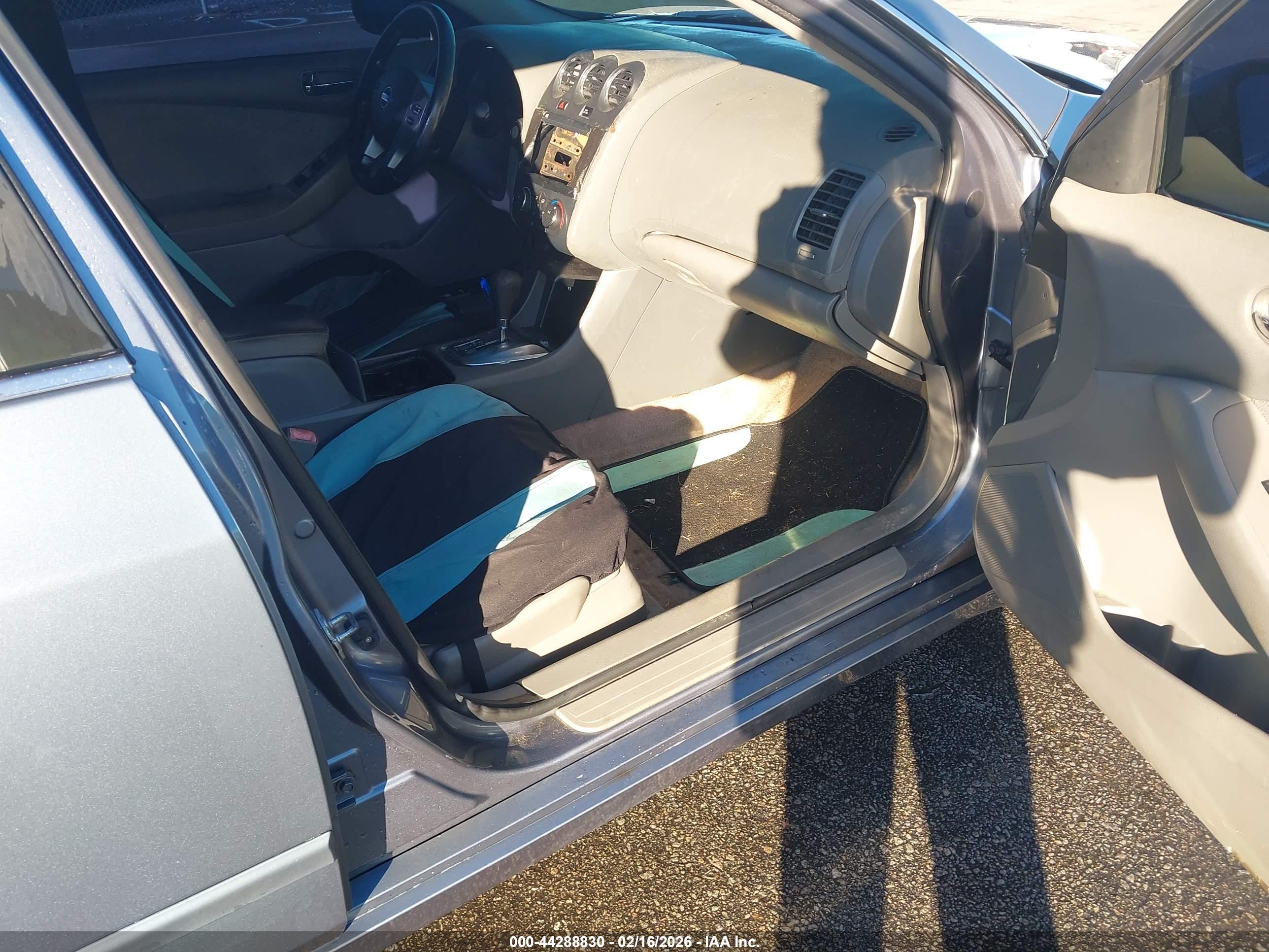 NISSAN ALTIMA image 5