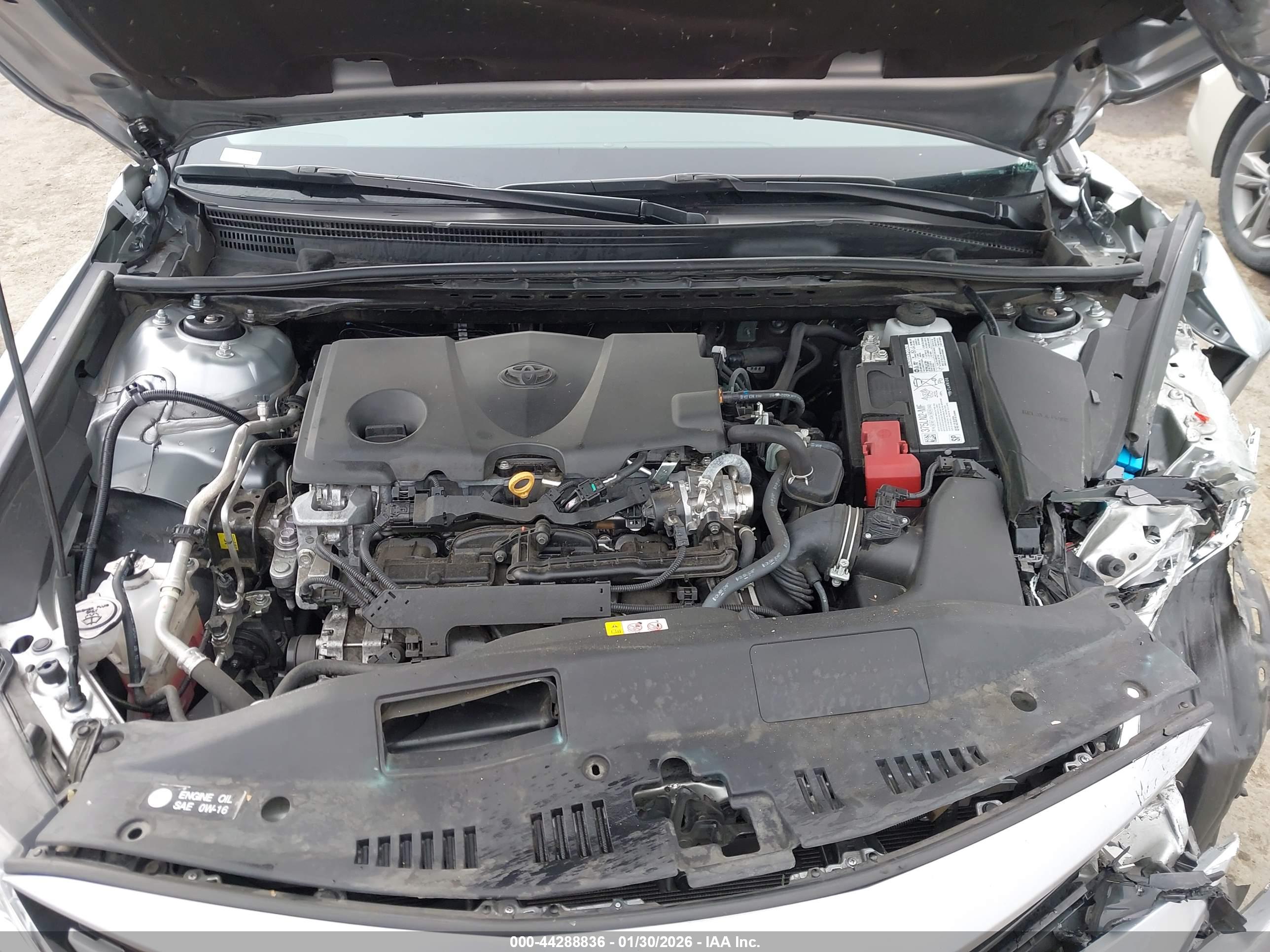 TOYOTA CAMRY image 10