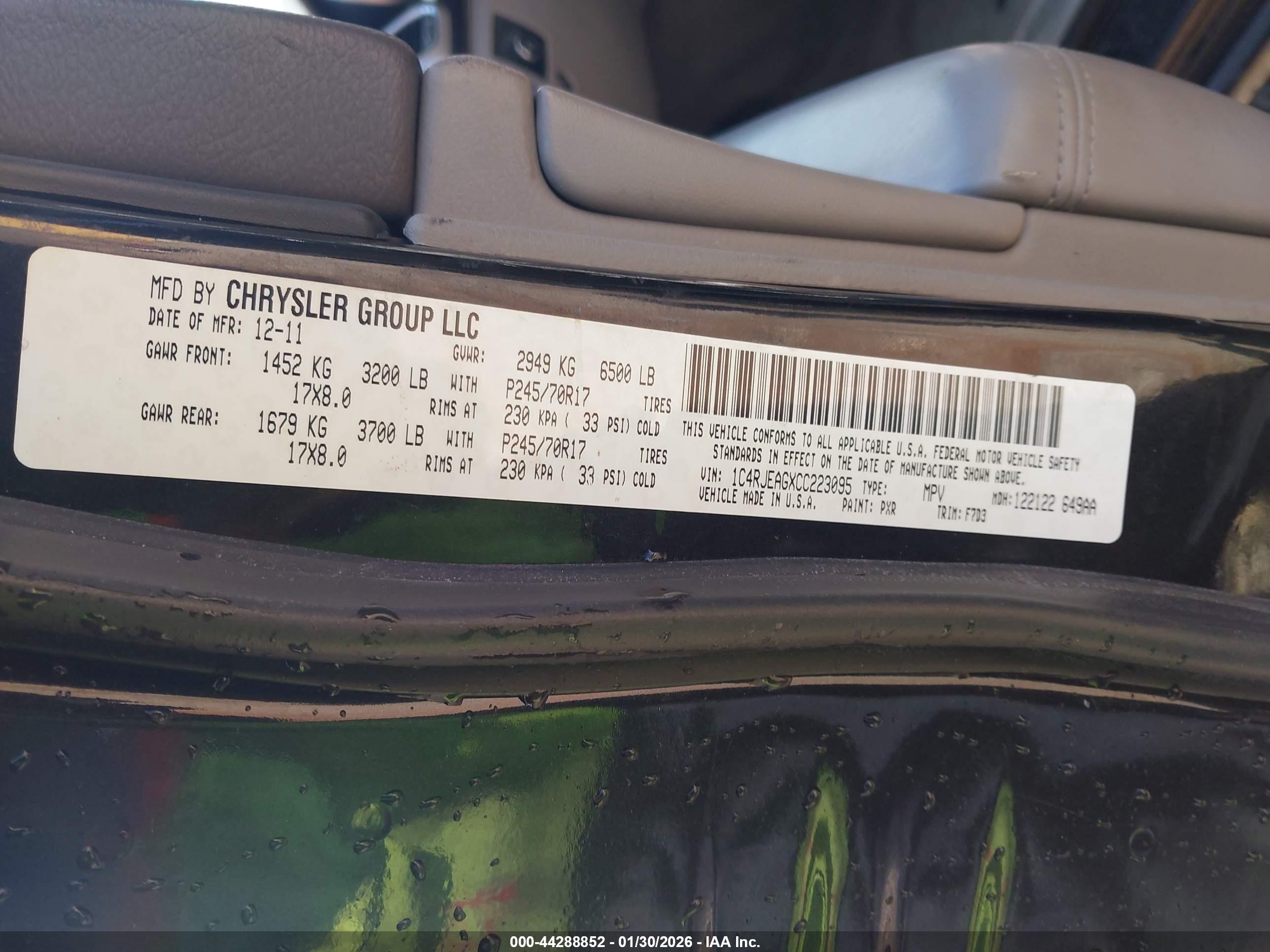 JEEP GRAND image 9
