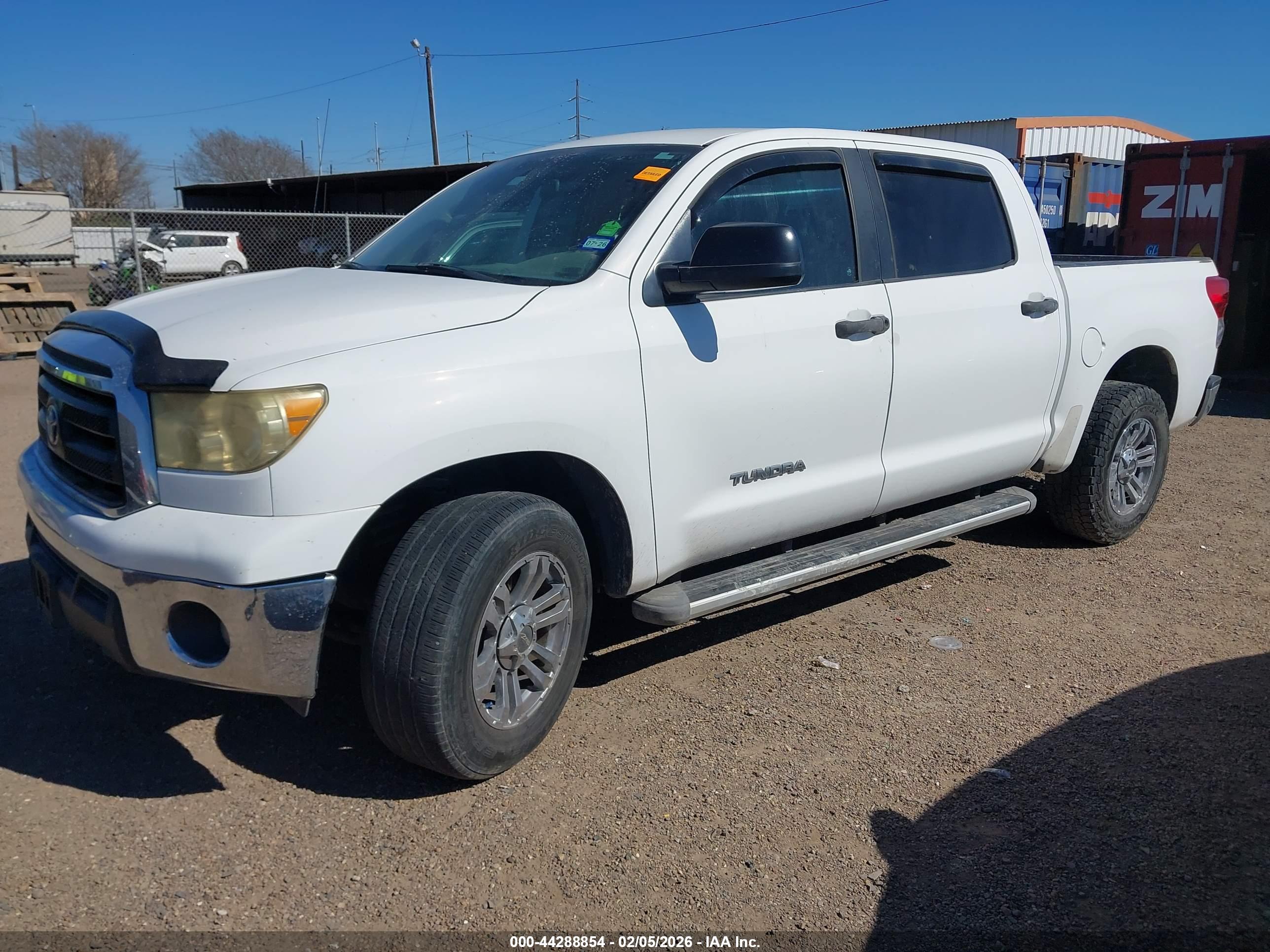 TOYOTA TUNDRA image 2
