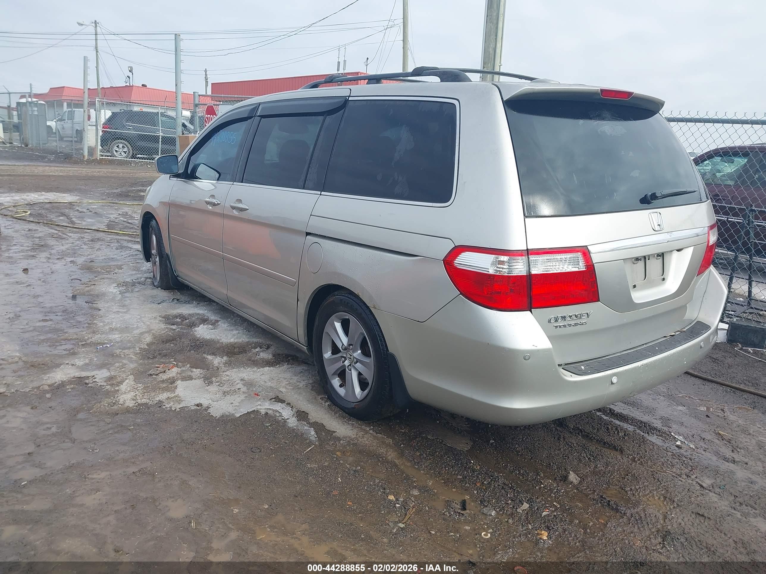 HONDA ODYSSEY image 3
