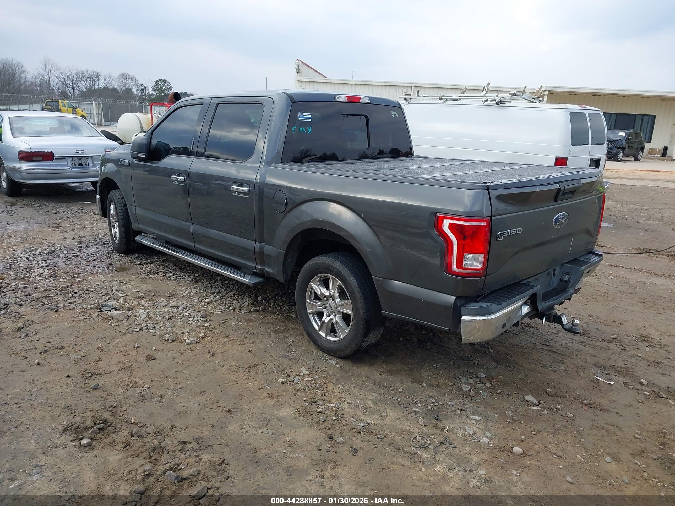 FORD F-150 image 3