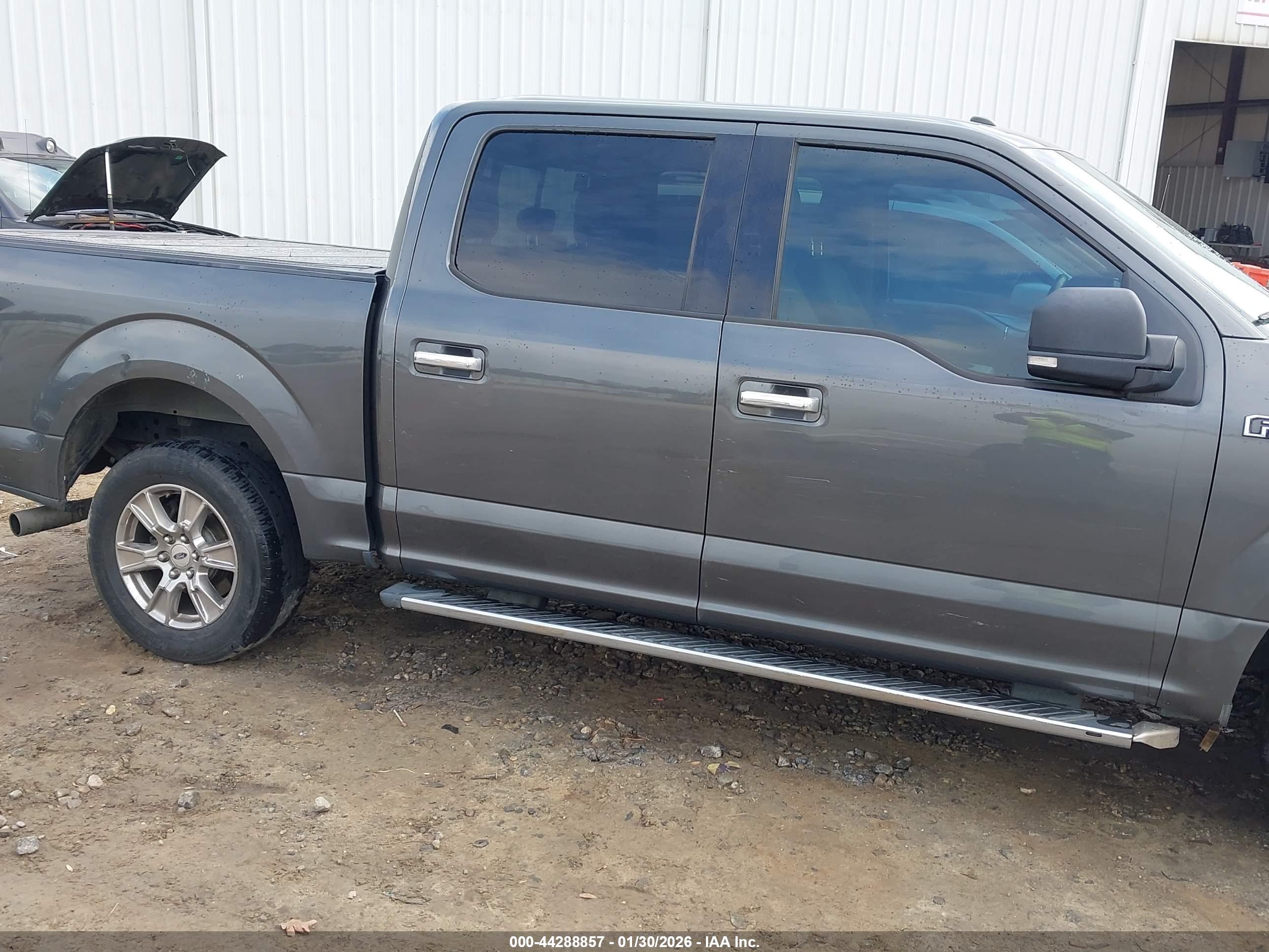 FORD F-150 image 6