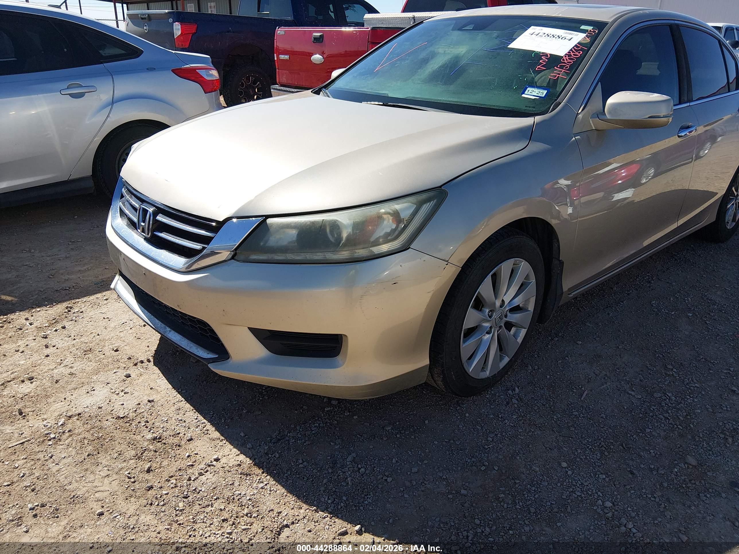 HONDA ACCORD image 6