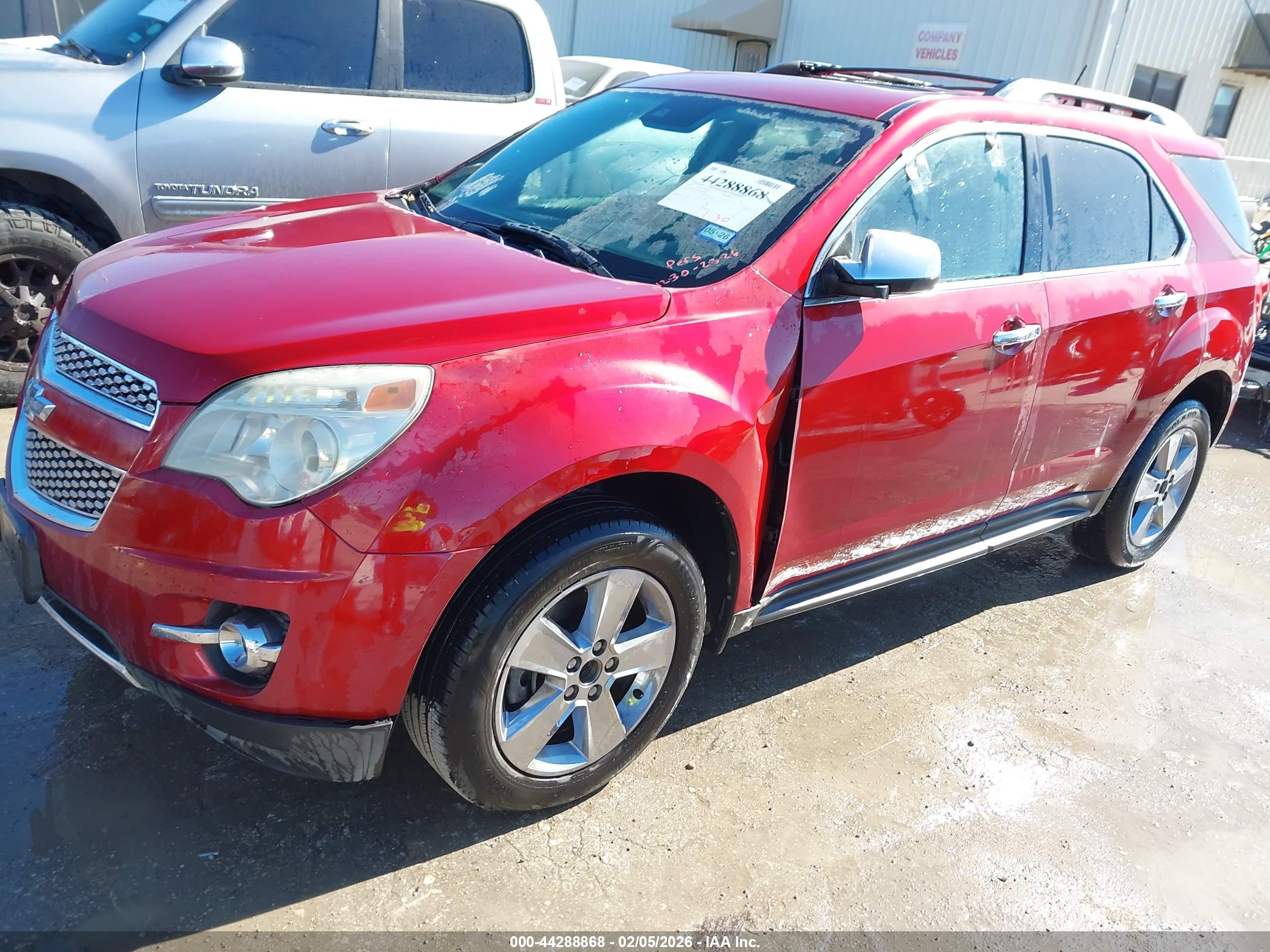 CHEVROLET EQUINOX image 2