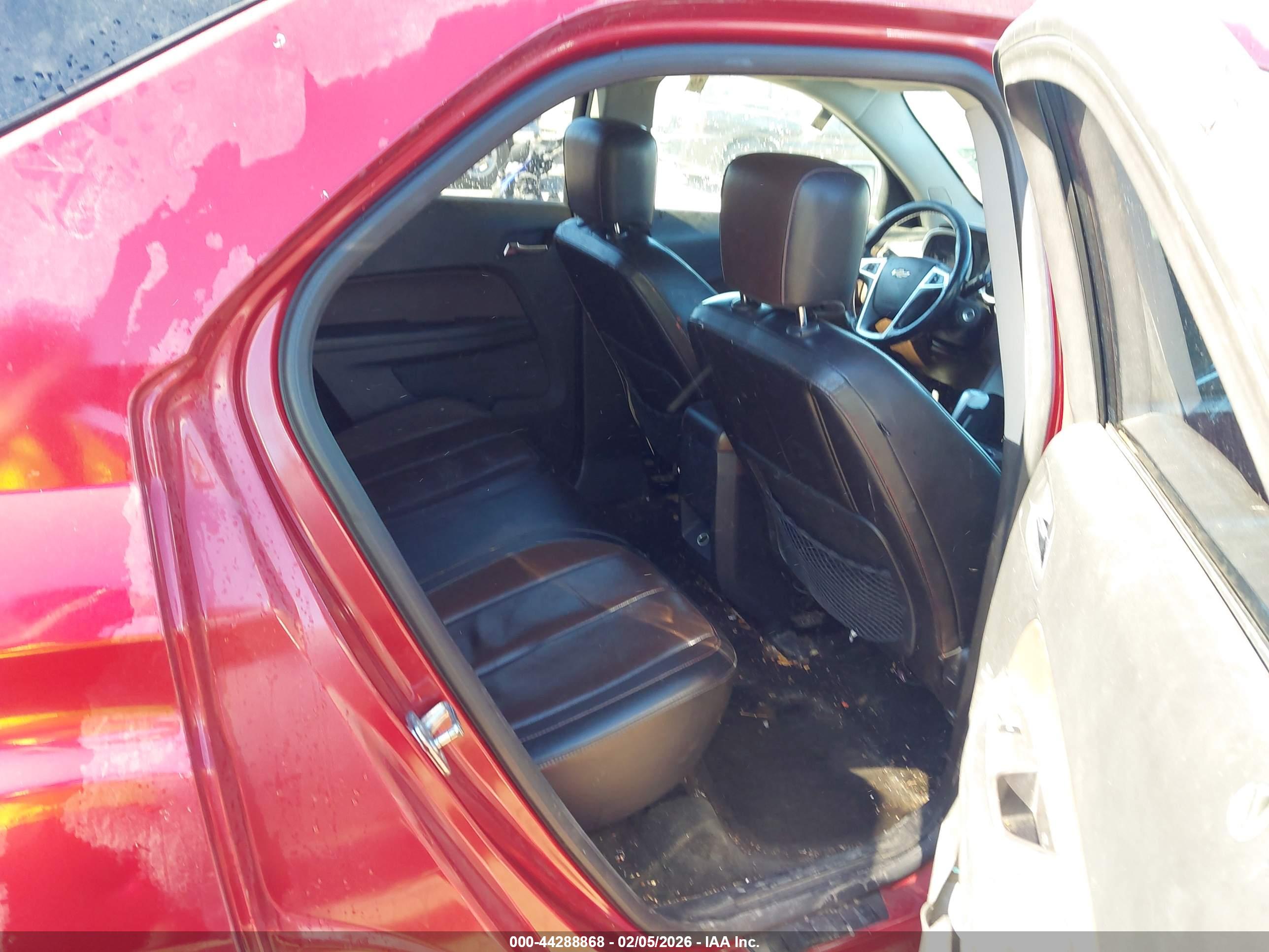 CHEVROLET EQUINOX image 8