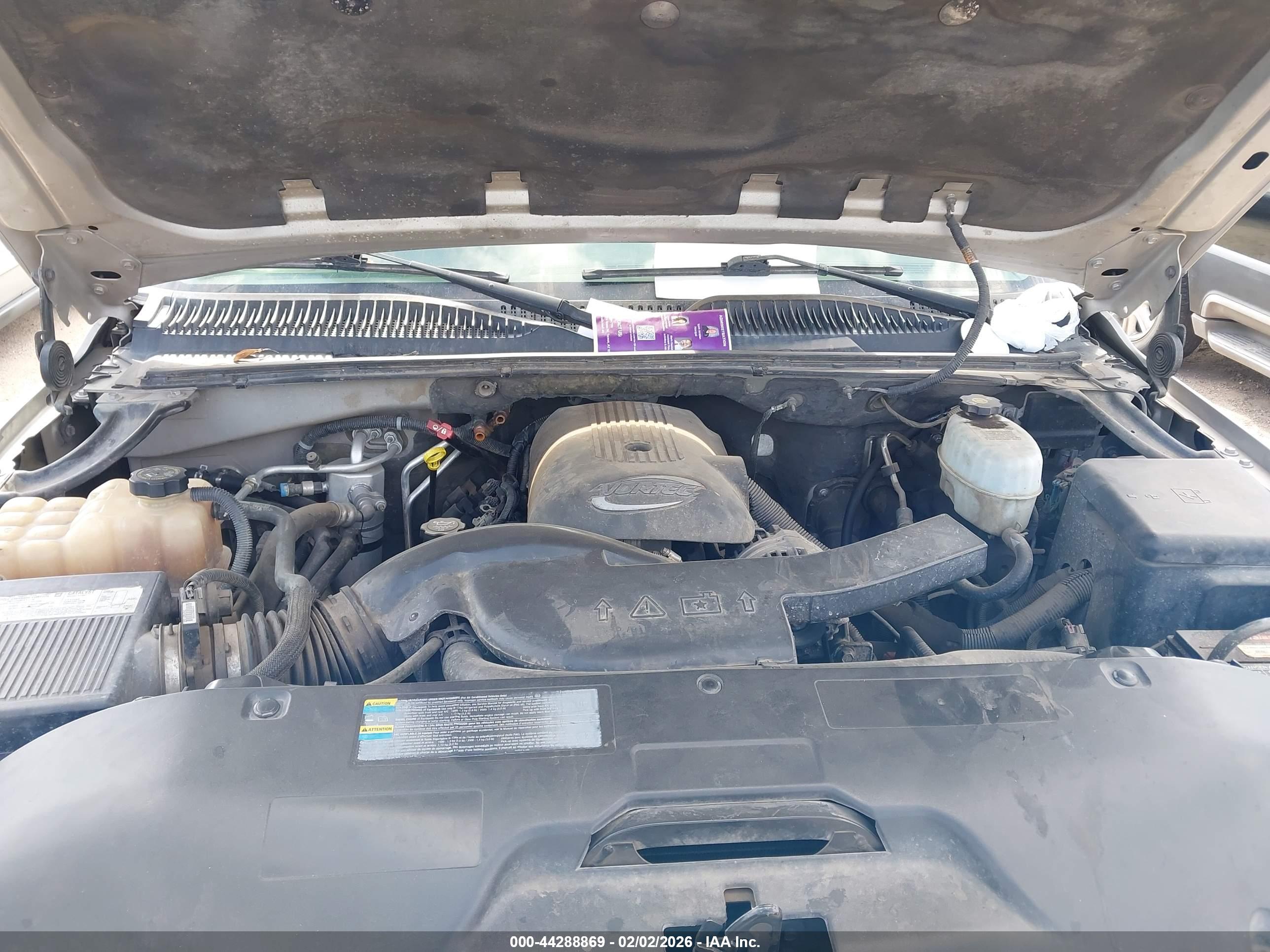 CHEVROLET TAHOE image 10