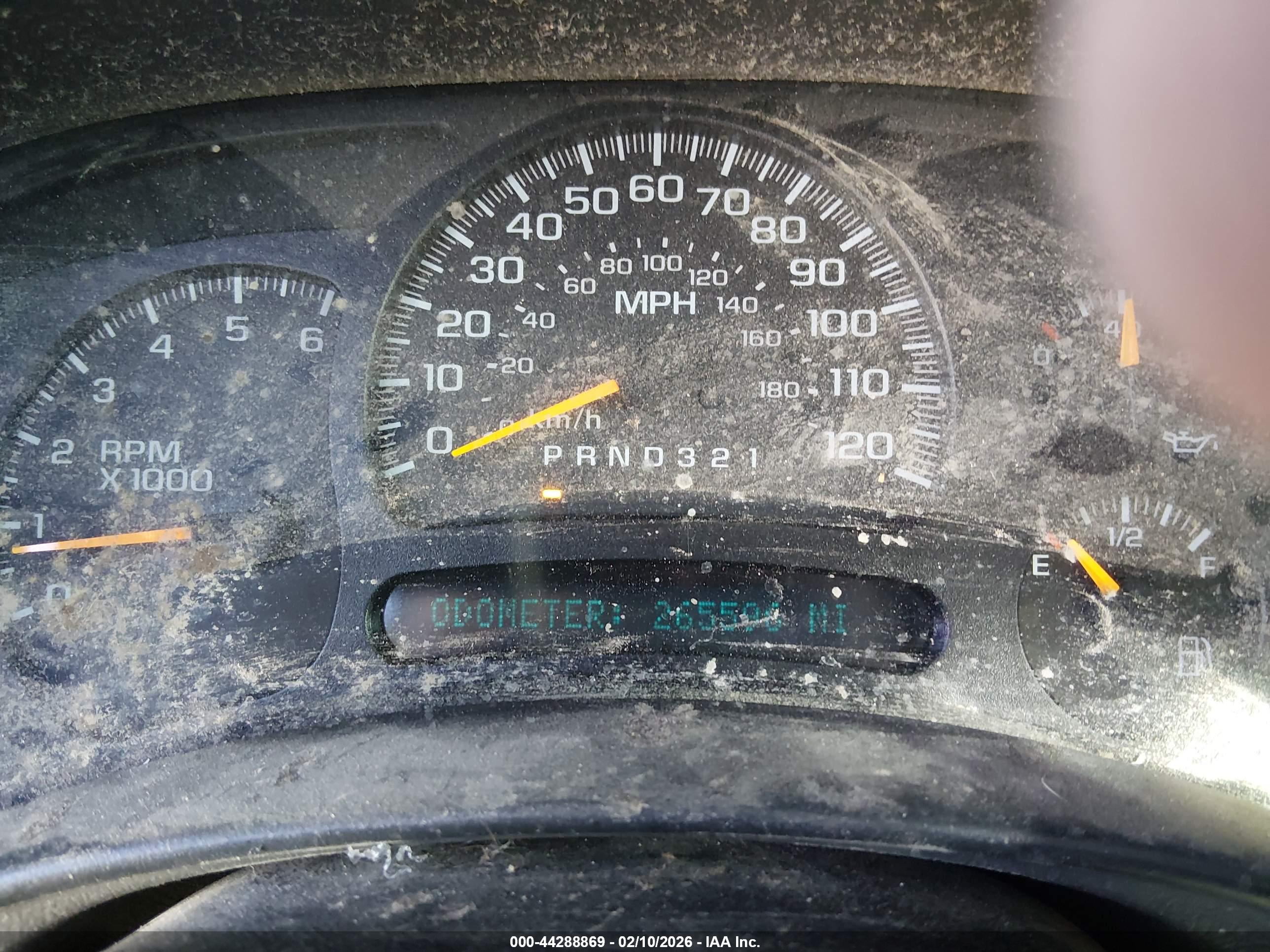 CHEVROLET TAHOE image 7
