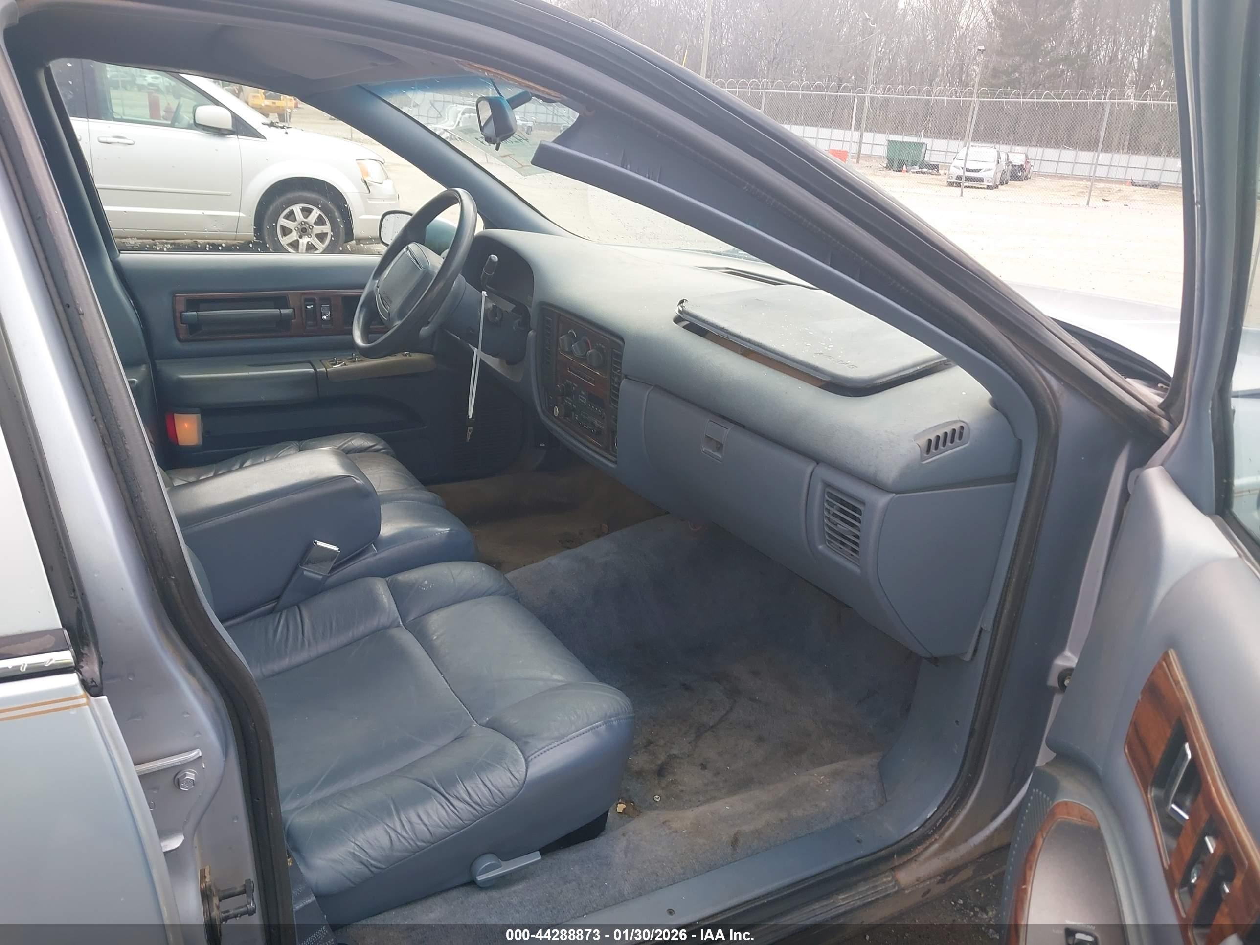 CHEVROLET CAPRICE image 5
