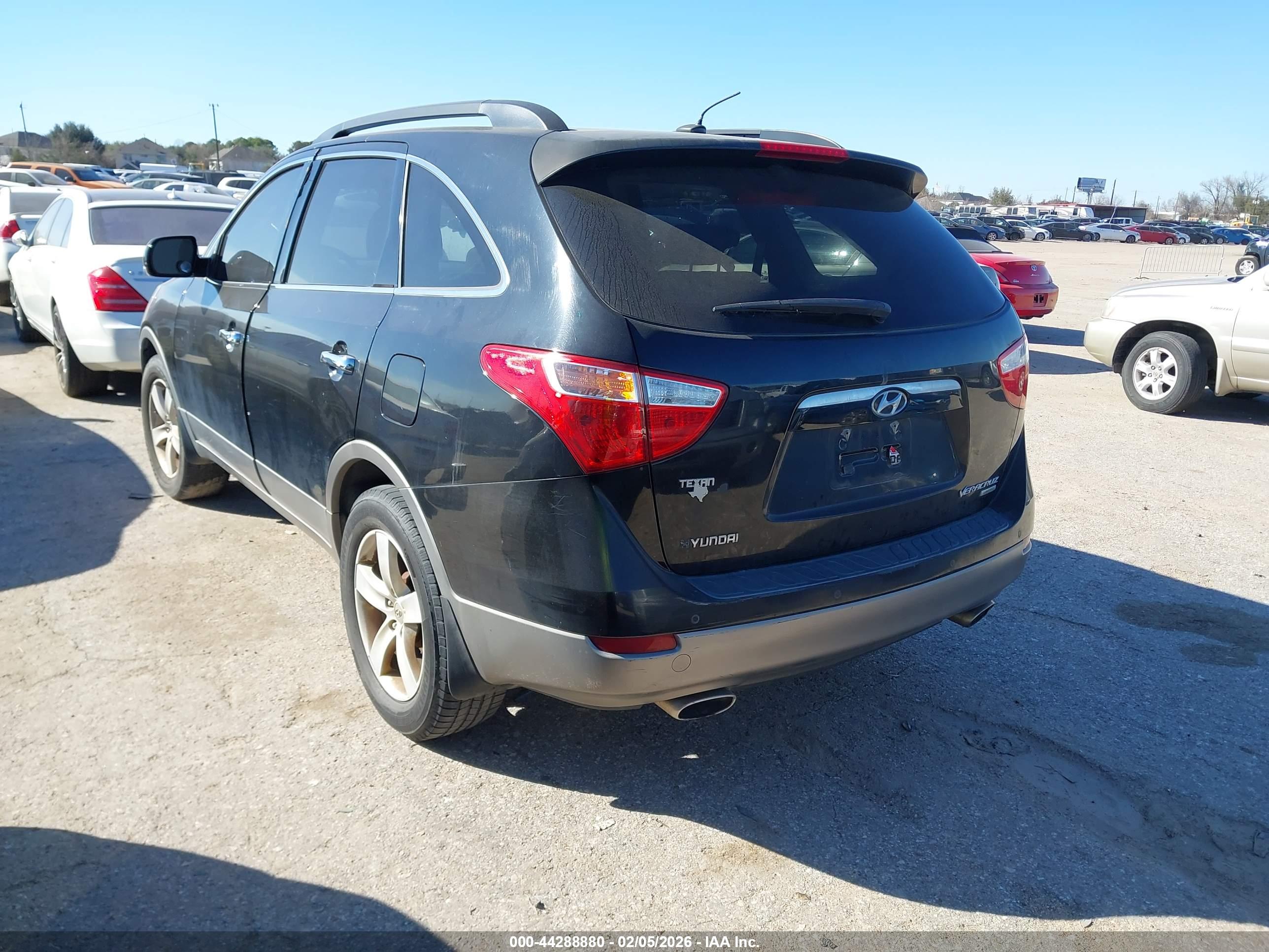 HYUNDAI VERACRUZ image 3