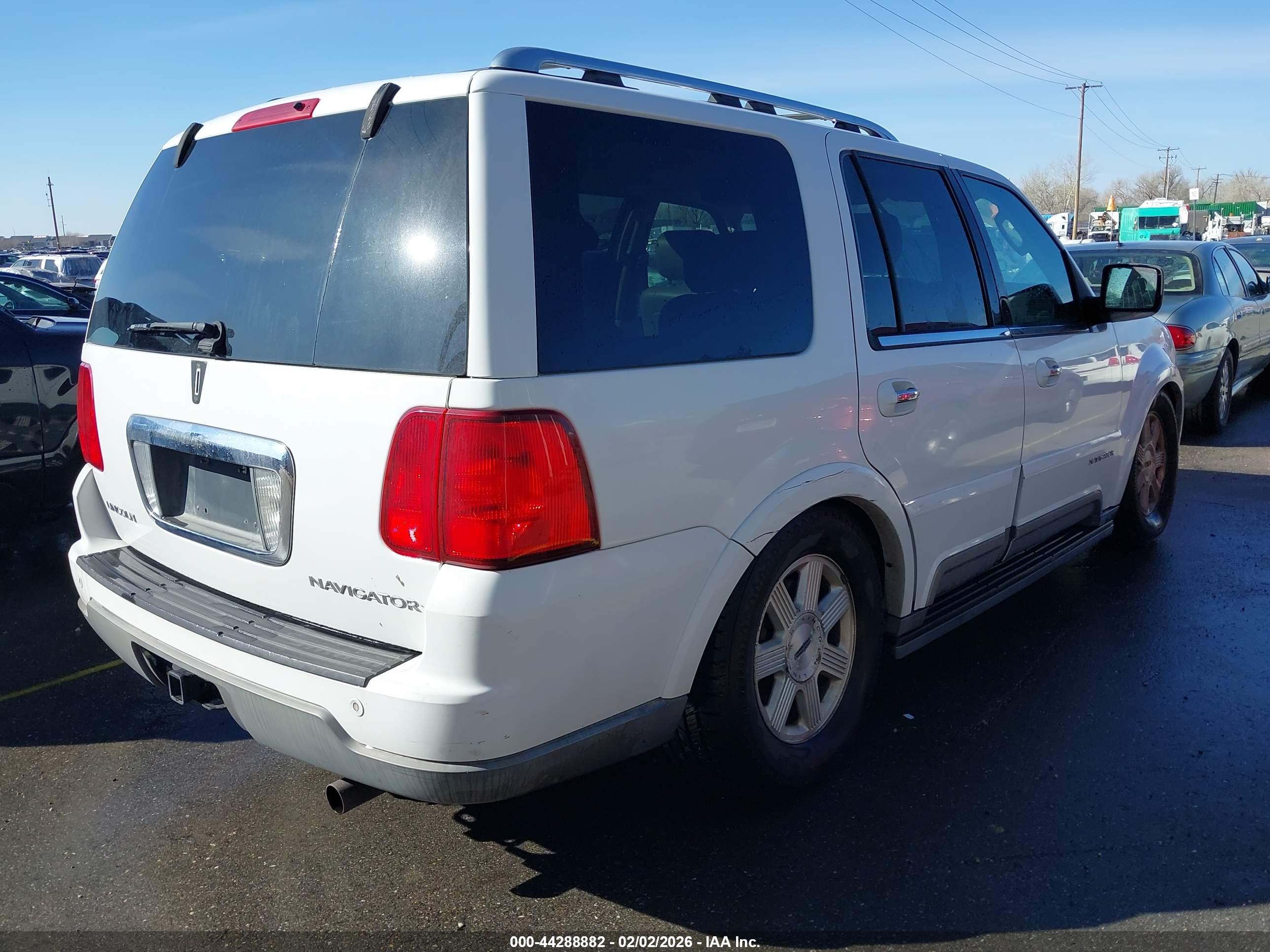 LINCOLN NAVIGATOR image 4