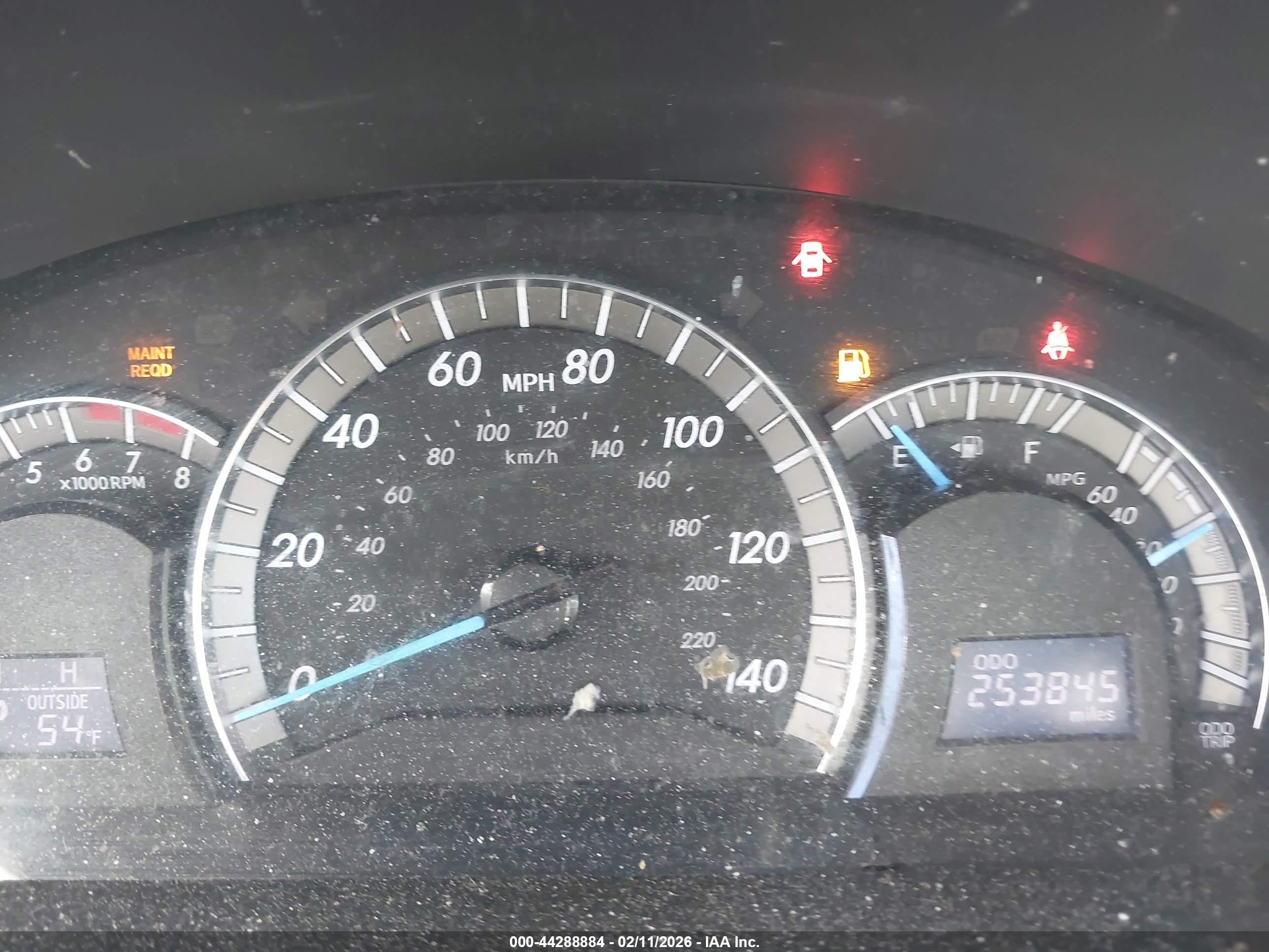 TOYOTA CAMRY image 7