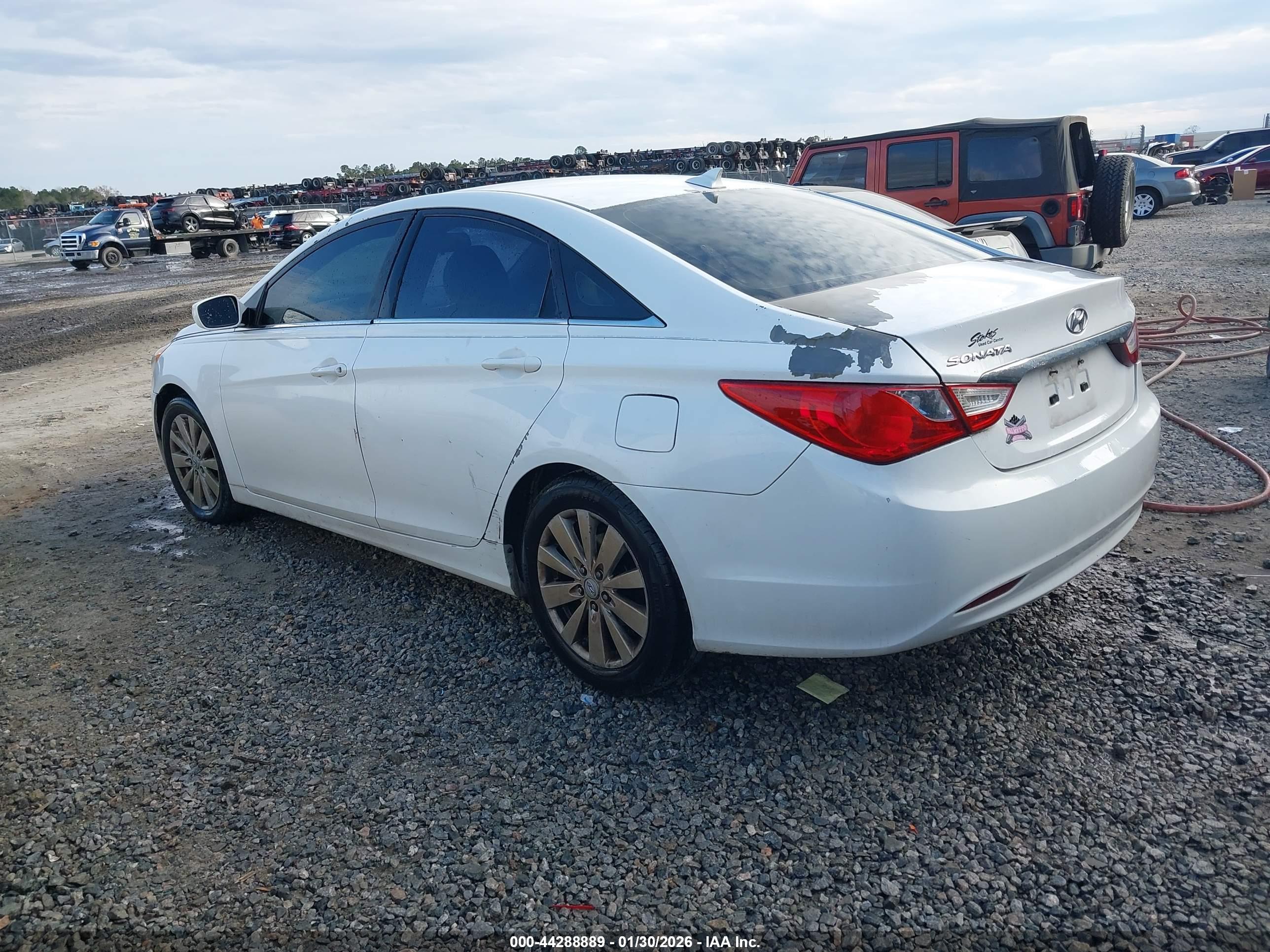 HYUNDAI SONATA image 3