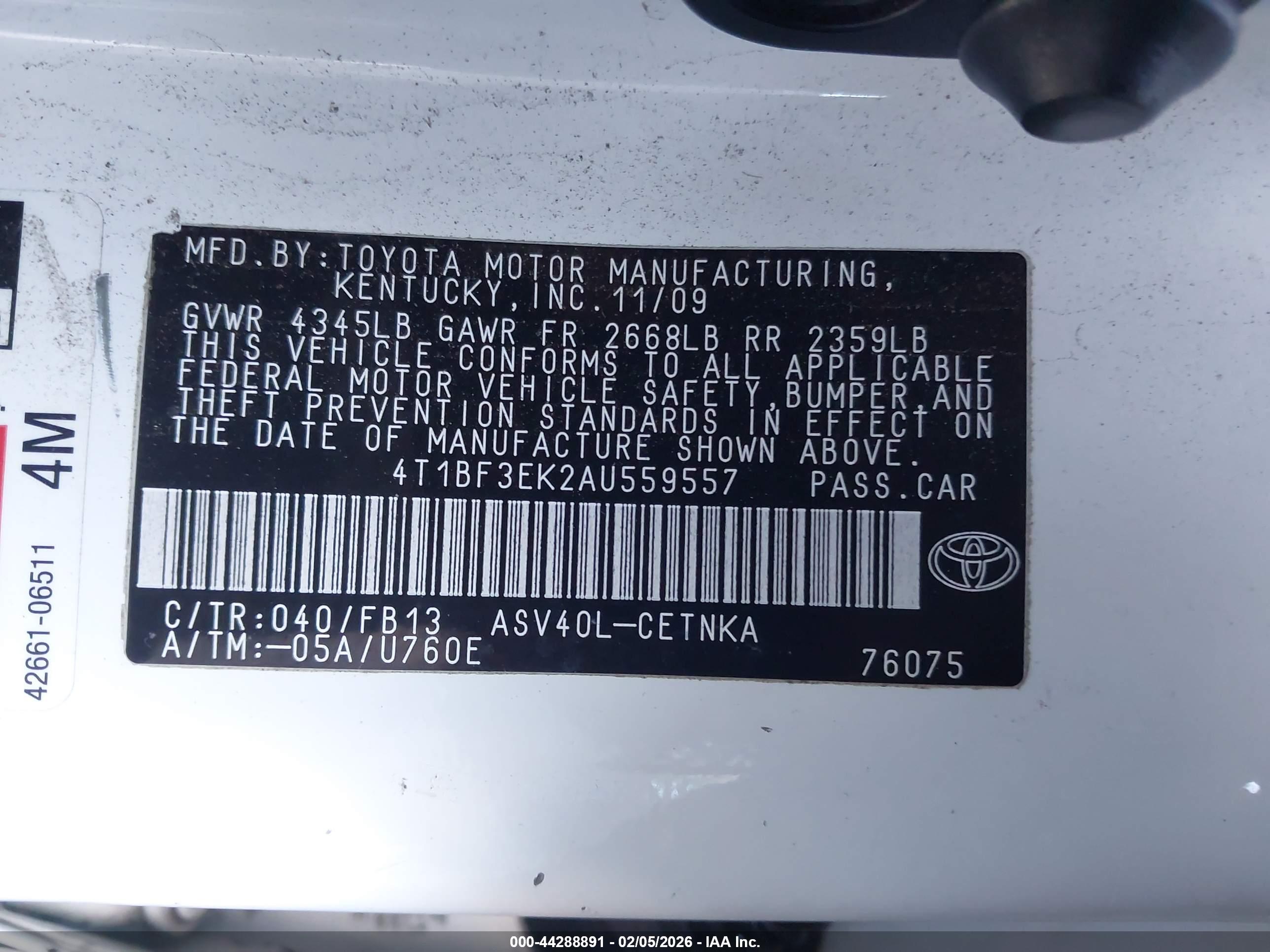 TOYOTA CAMRY image 9