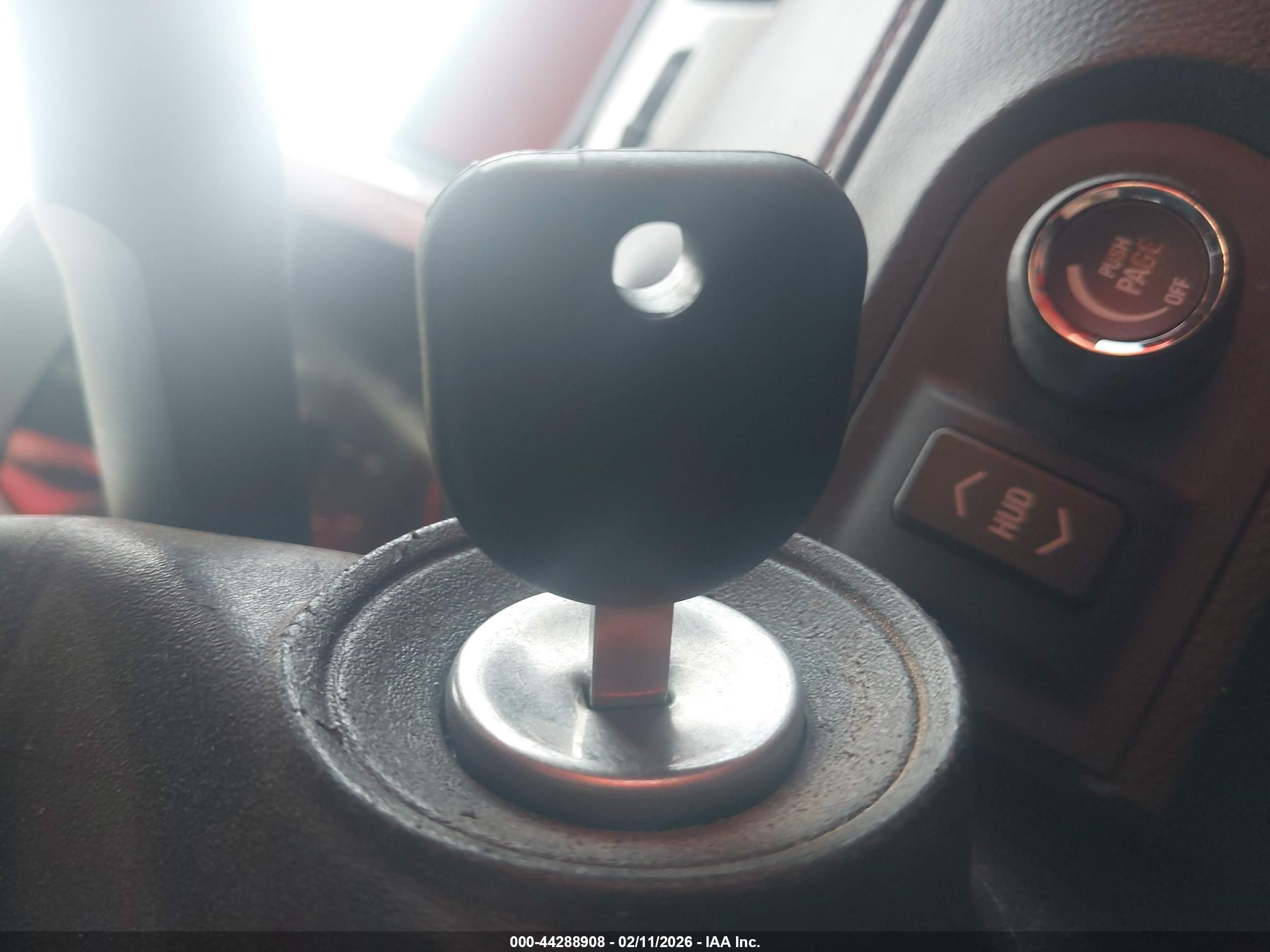 CHEVROLET CAMARO image 11