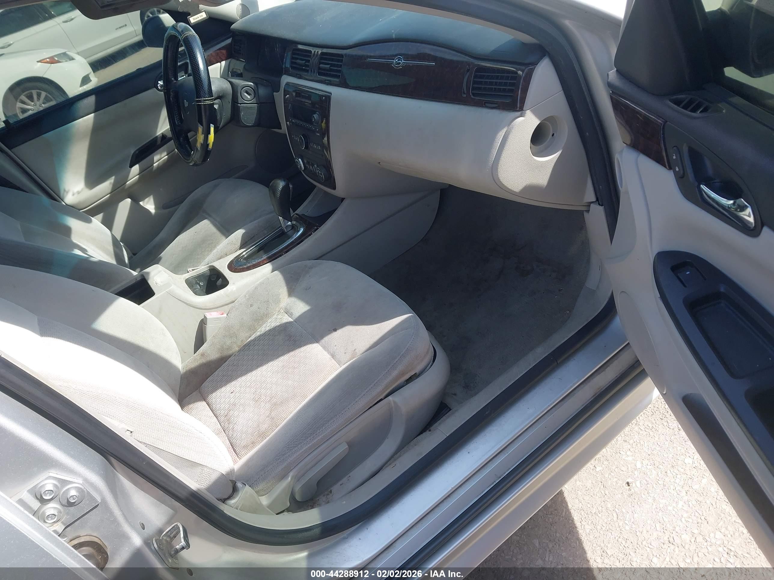 CHEVROLET IMPALA image 5