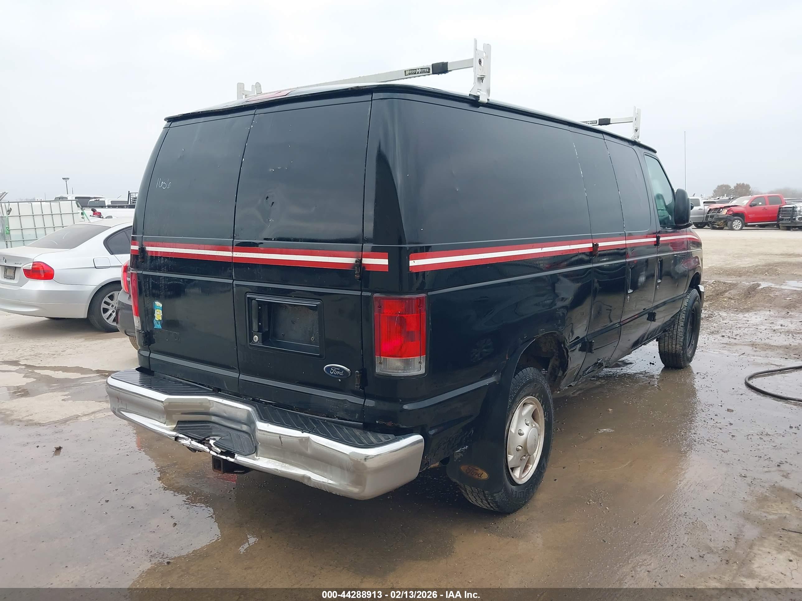 FORD E-350 image 4
