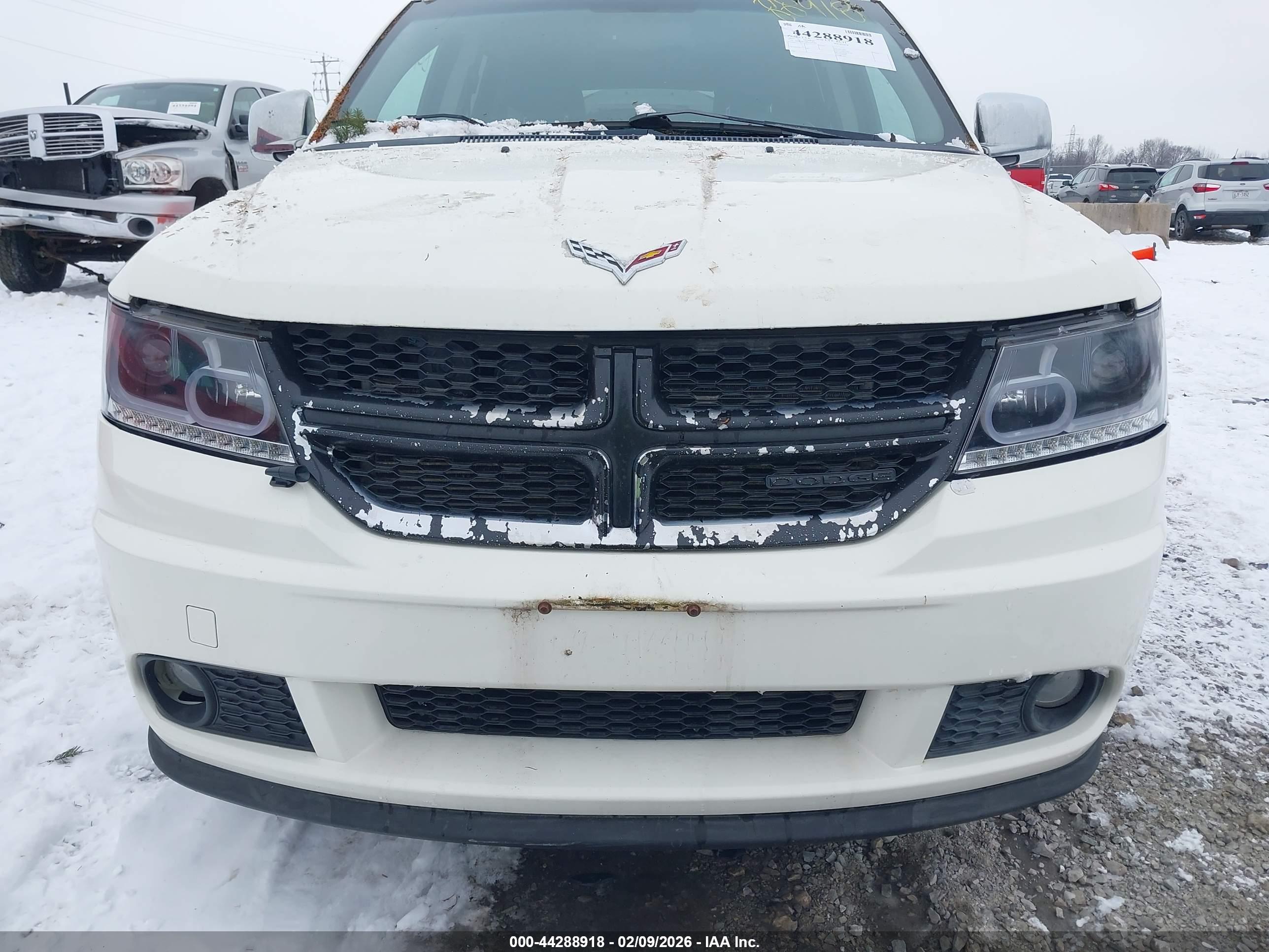 DODGE JOURNEY image 6