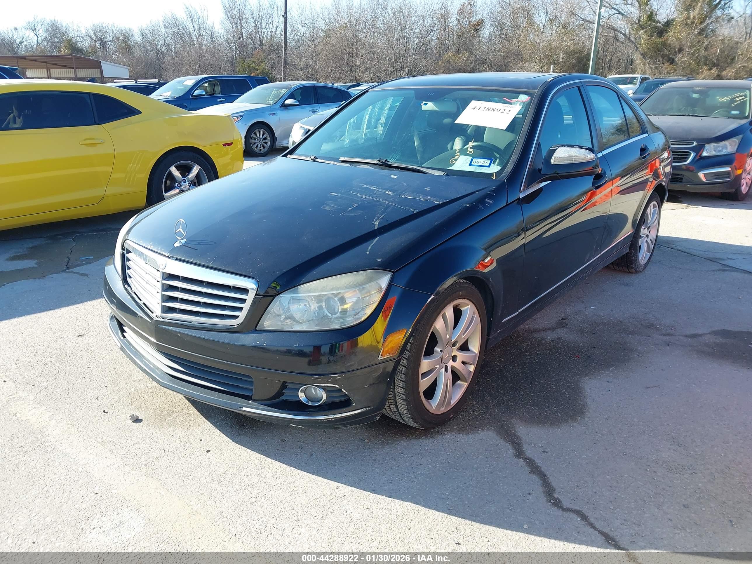 MERCEDES-BENZ C image 2