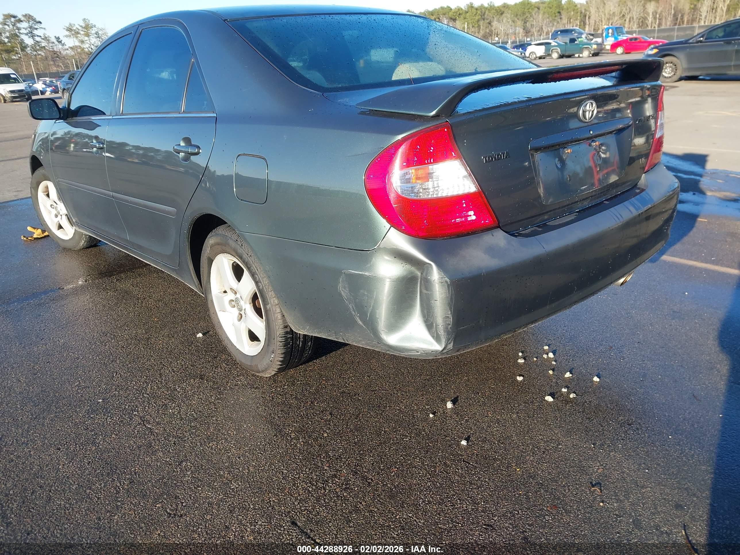 TOYOTA CAMRY image 6